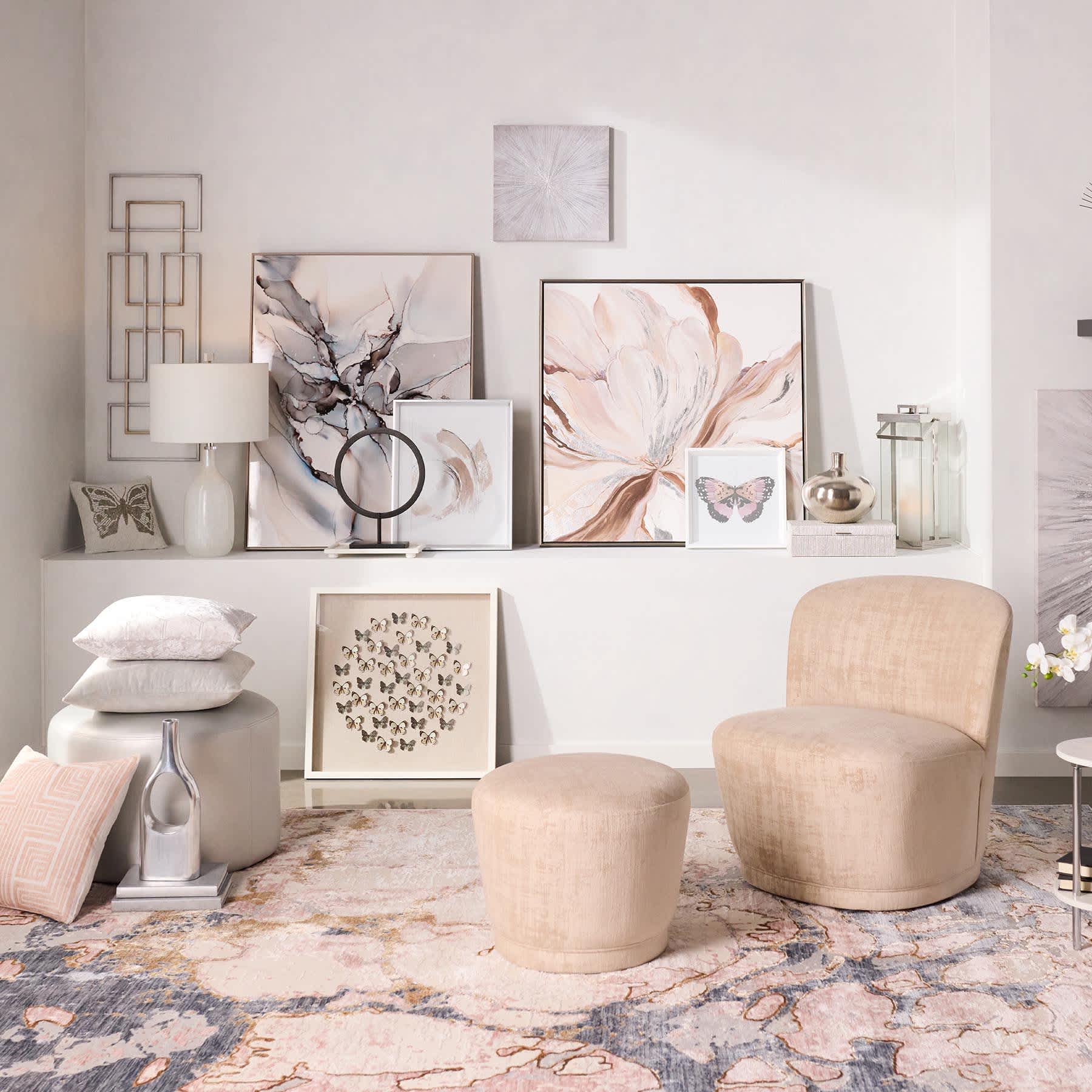 Laila Ali Caila Round Ottoman, Natural