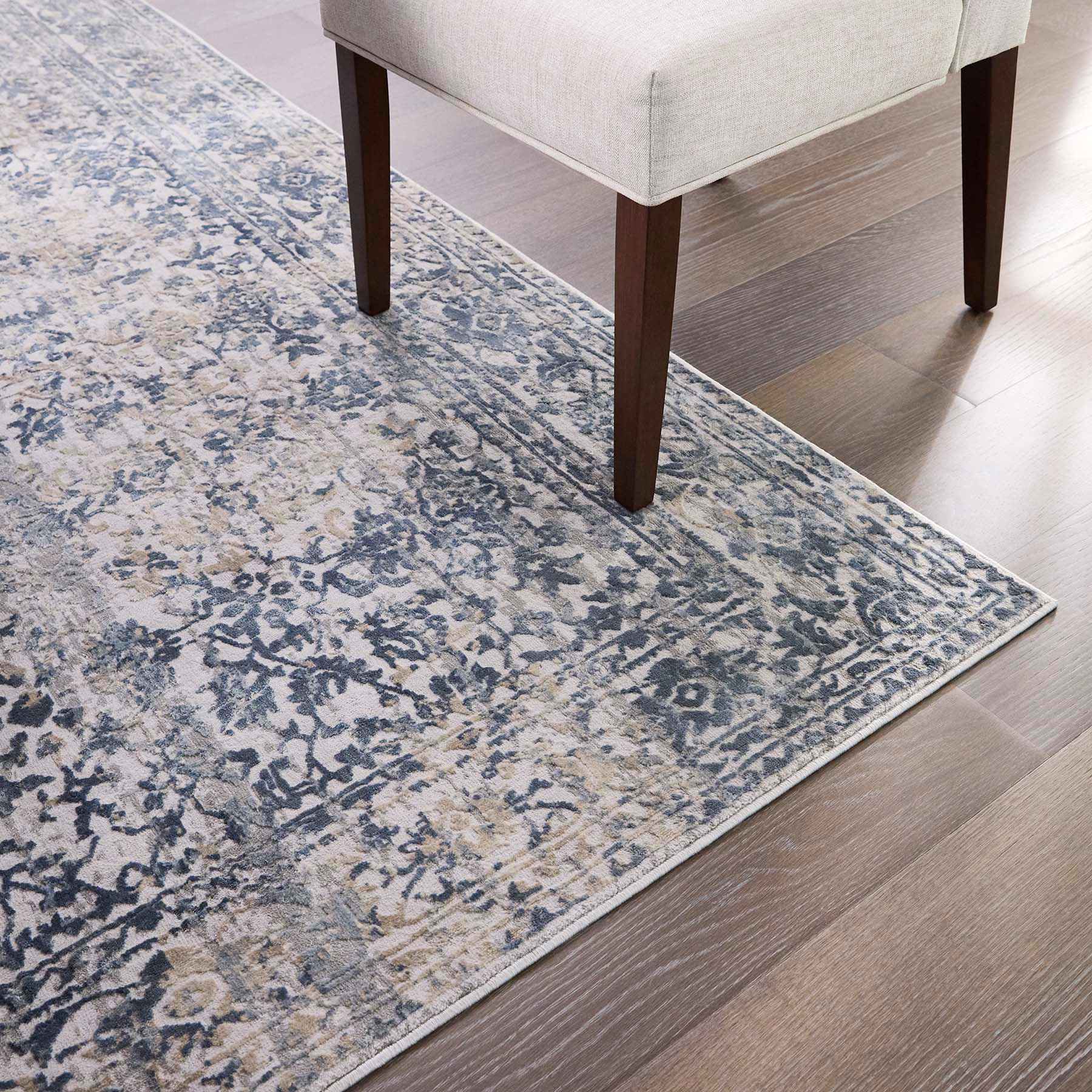 (A377) Providence Venice Distressed Look Blue Area Rug, 5x8