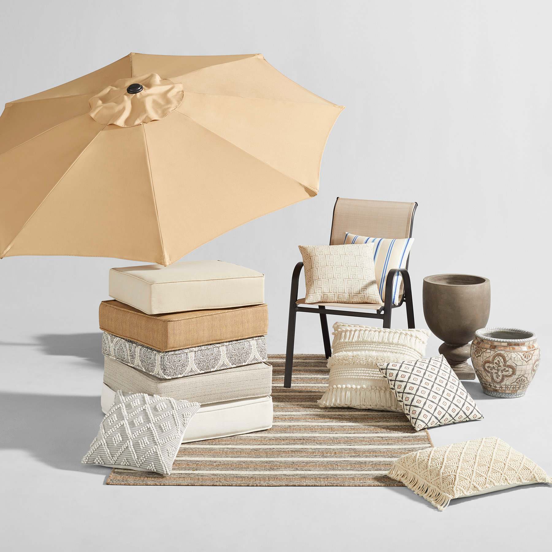 (E221) Ivory, Brown & Grey Striped Modern Indoor & Outdoor Area Rug, 5x7