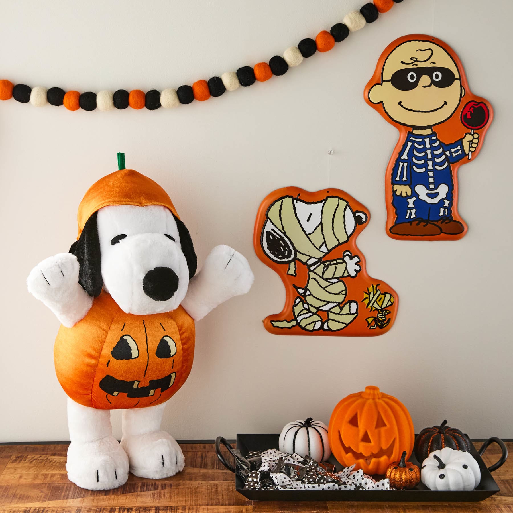 Tin Charlie Brown Skeleton, 14.7"