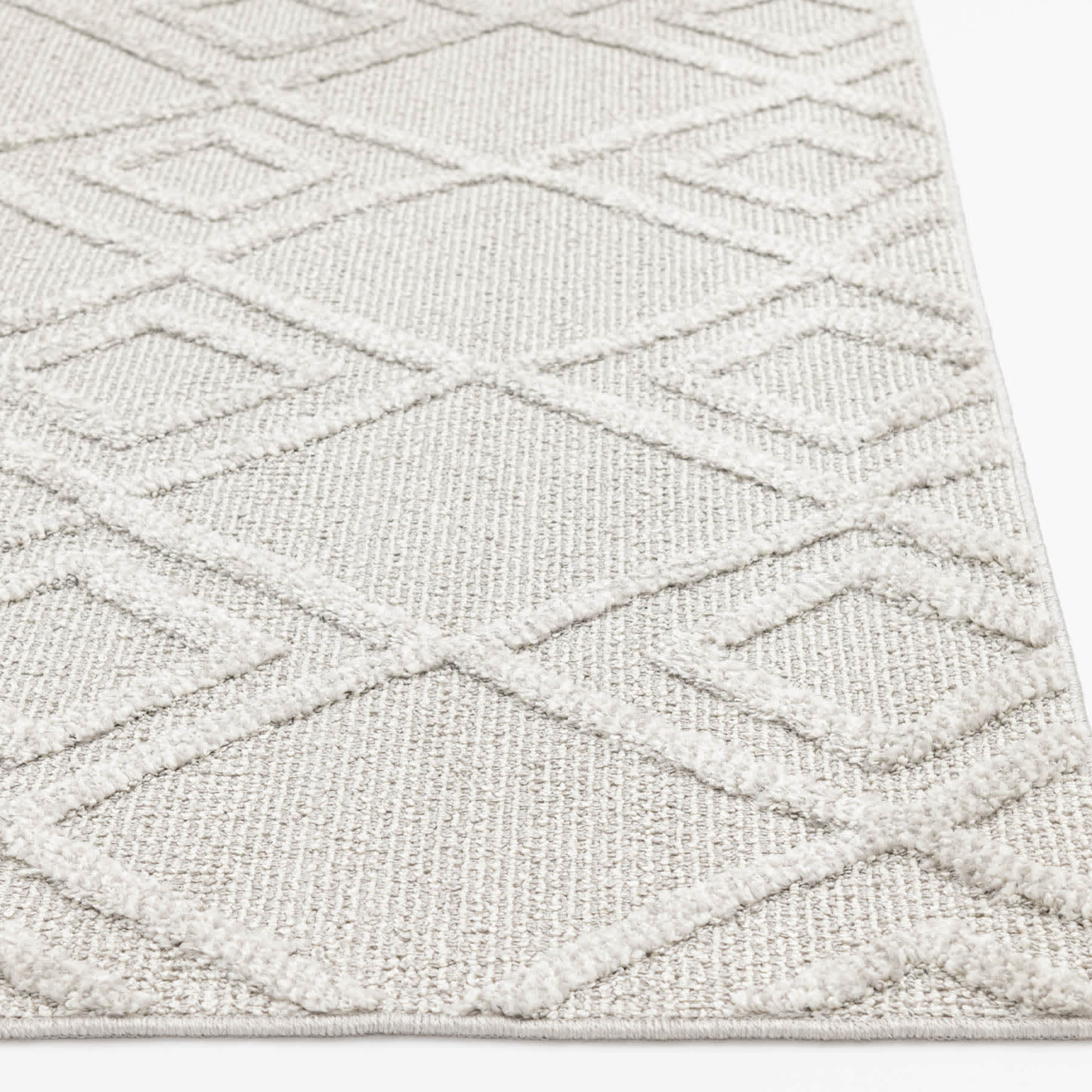 (D560) Brantley Grey Diamond Design Runner, 2x7