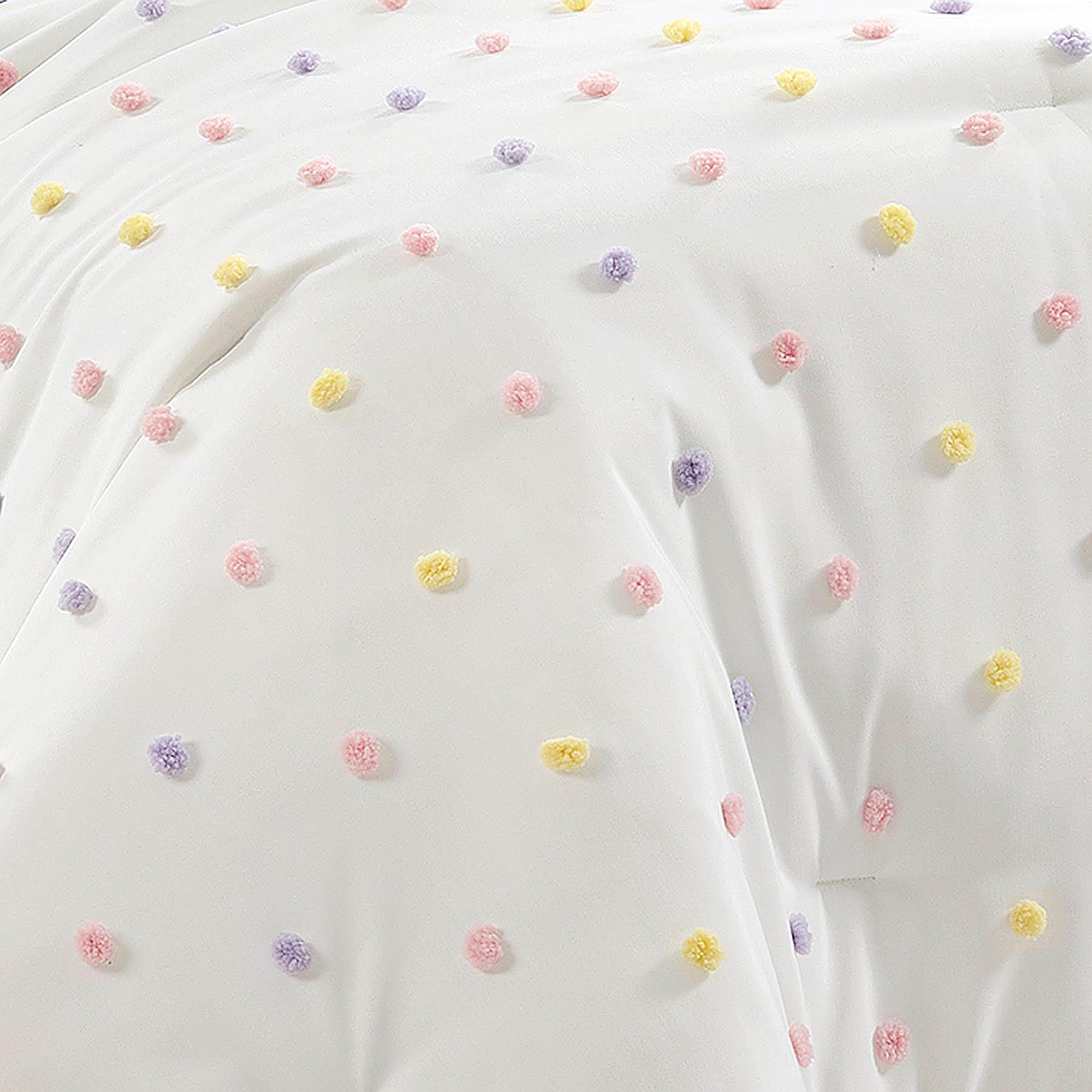 Tiny Dreamers 2-Piece White Tufted Dot Comforter Set, Twin