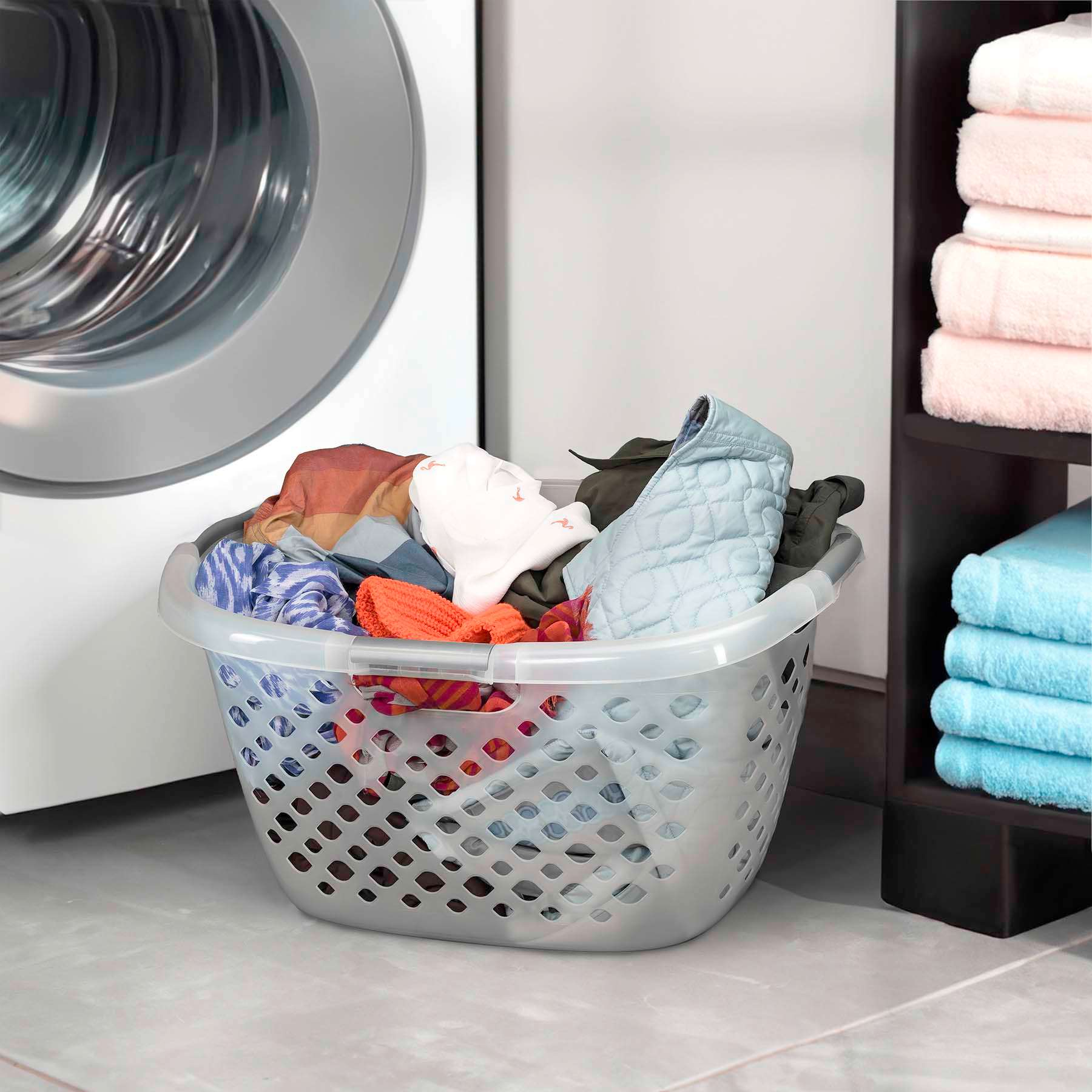 Home Logic 1.75 Bu Hip Hugger Laundry Basket Clear