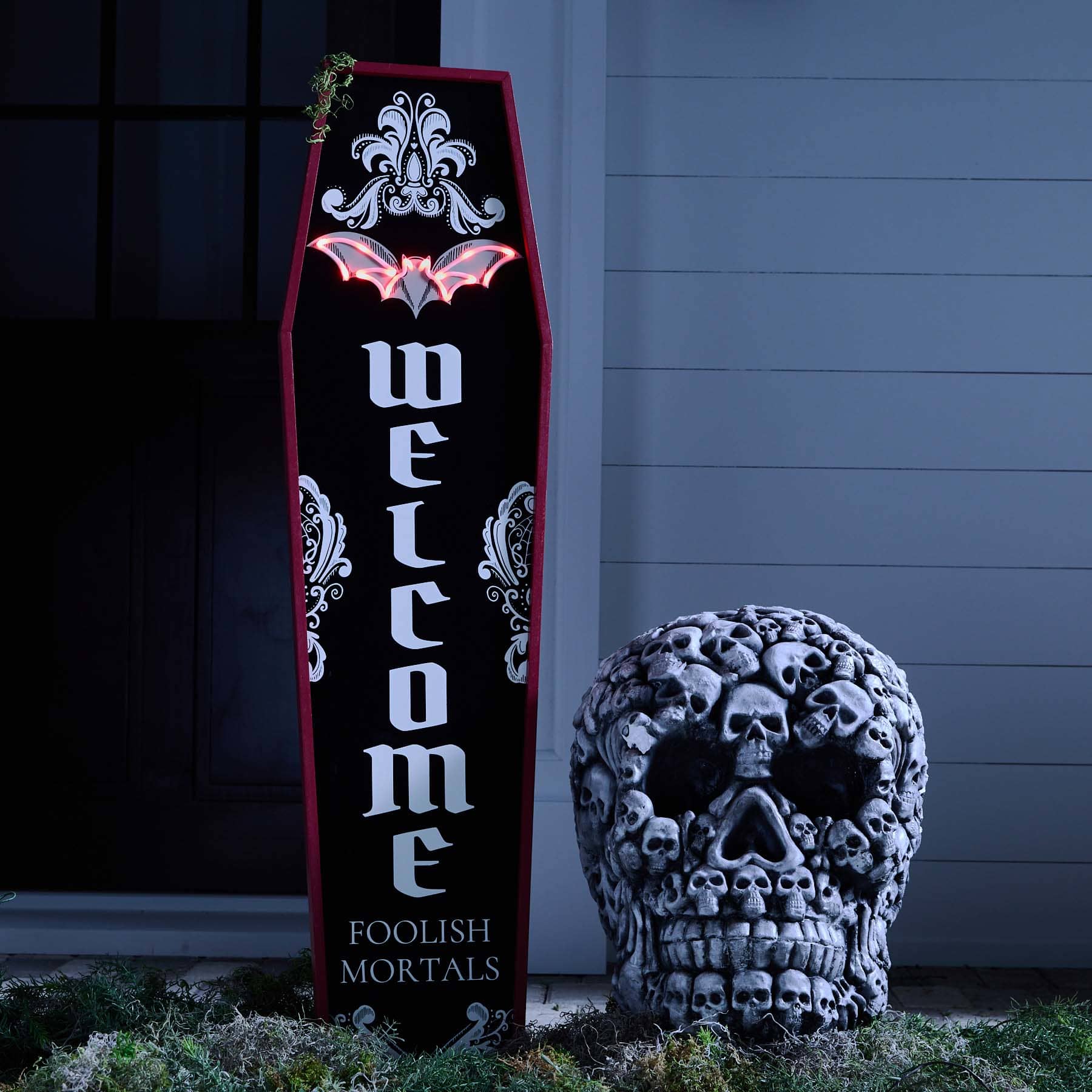 Midnight Shadows Skull, 20"