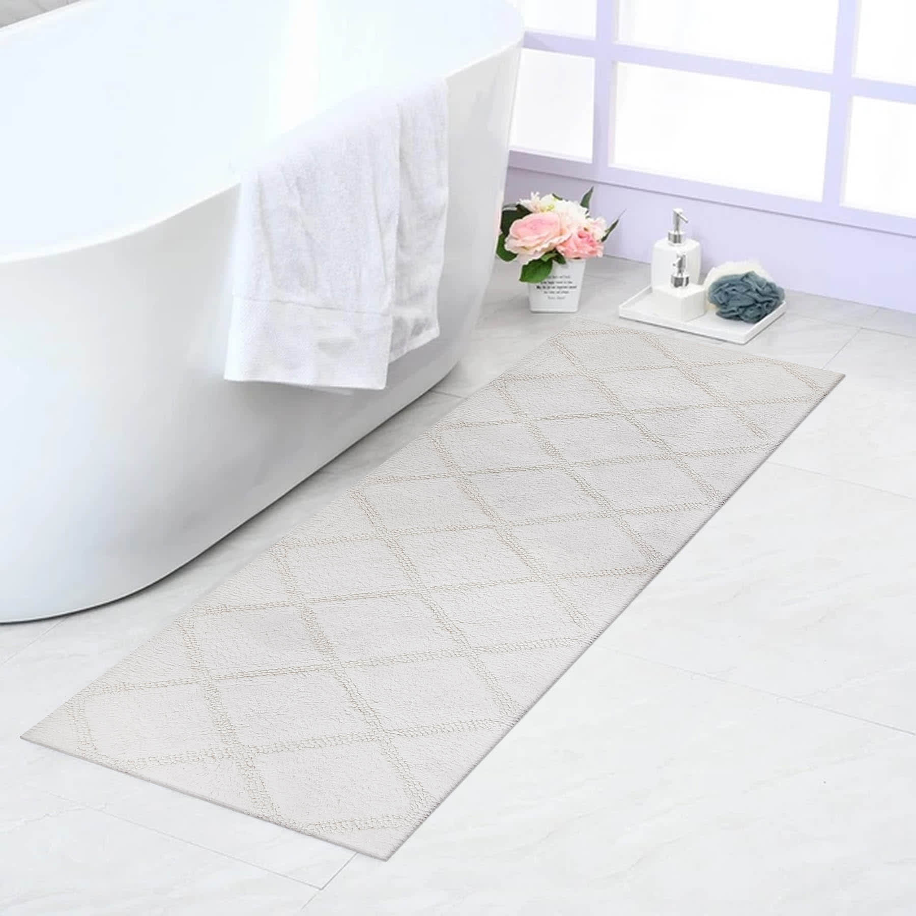 Diamond White Bath Runner 22X60