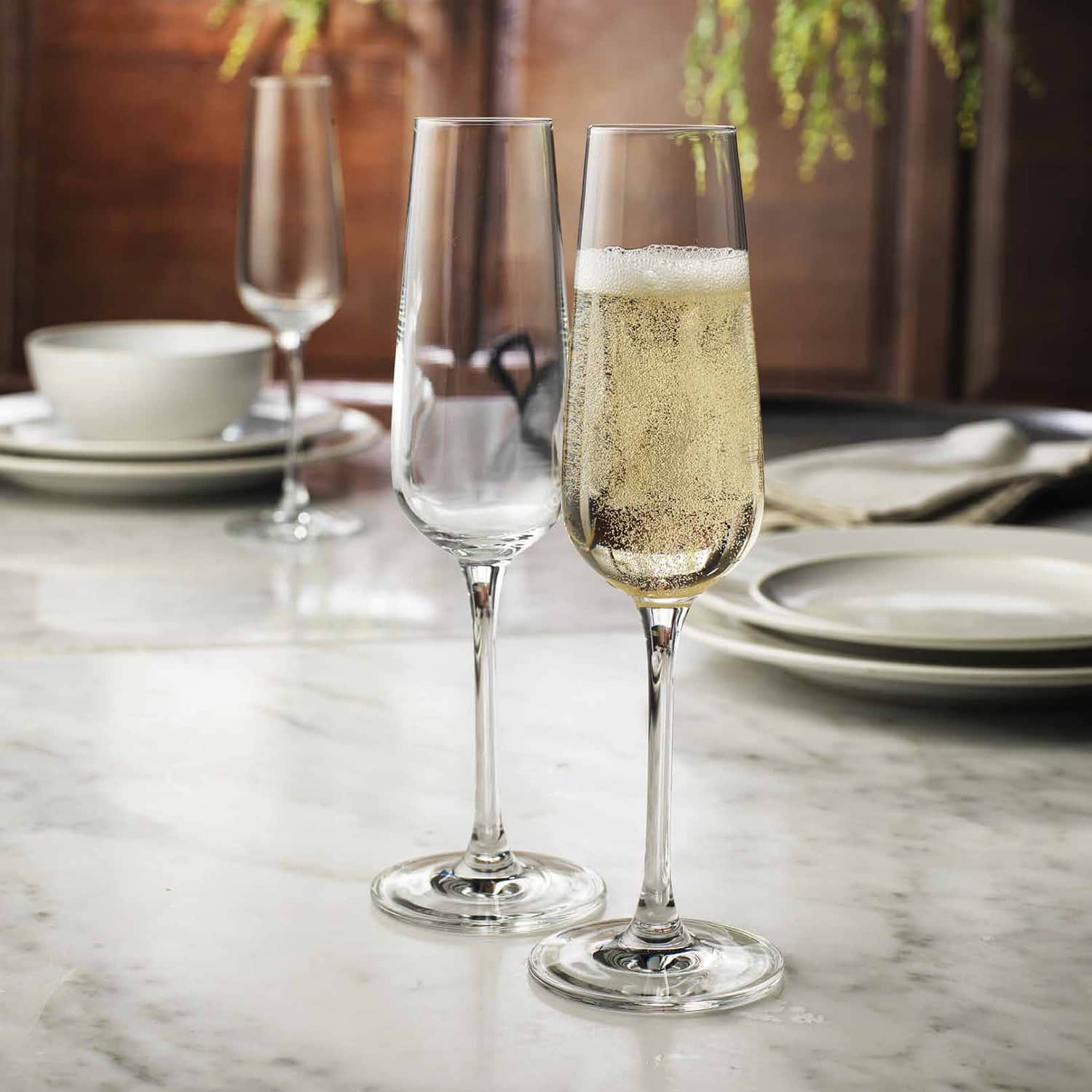 Set of 4 Crystal Glass Wine Flutes, 7.5oz