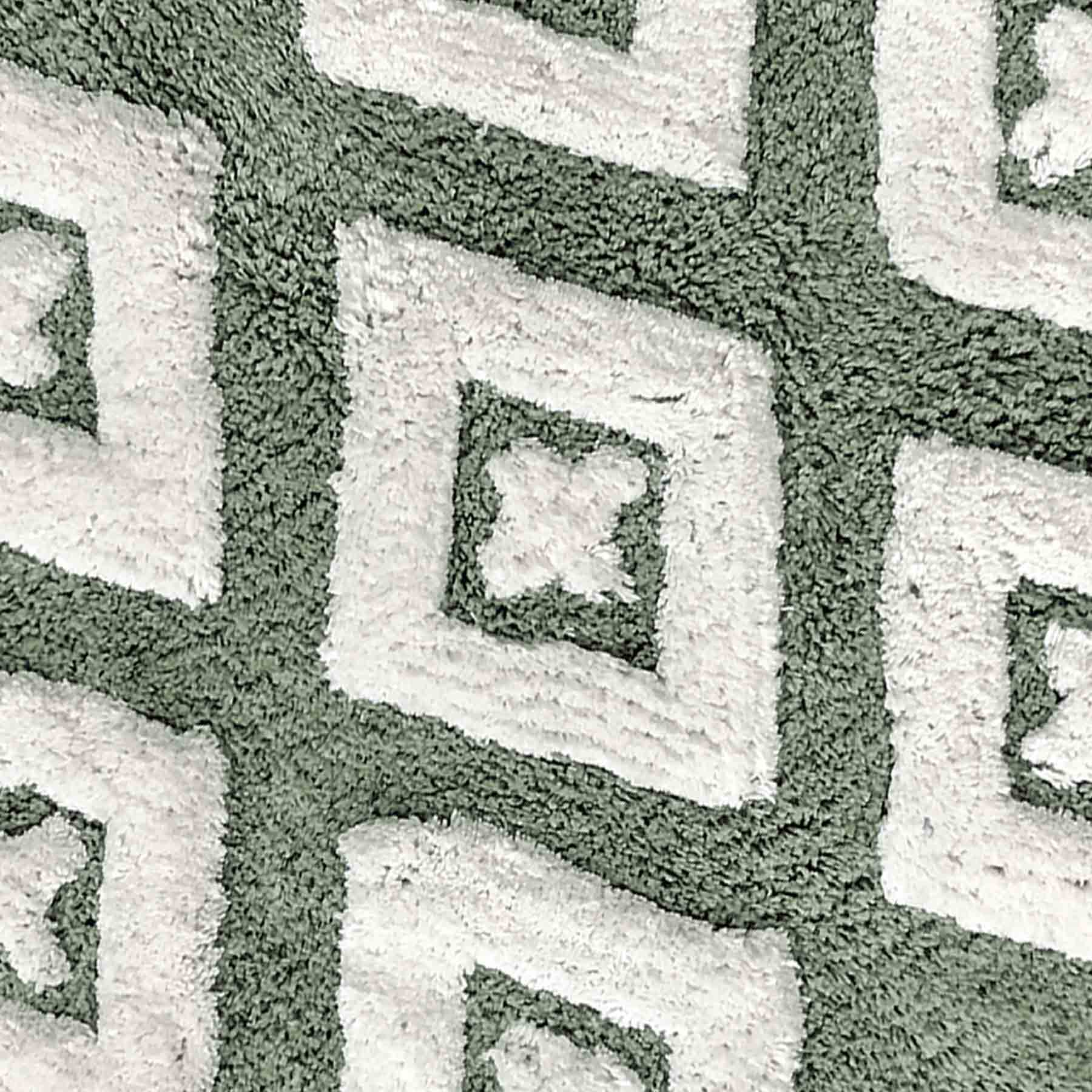 Oxford Green Tufted Bath Rug, 20x30
