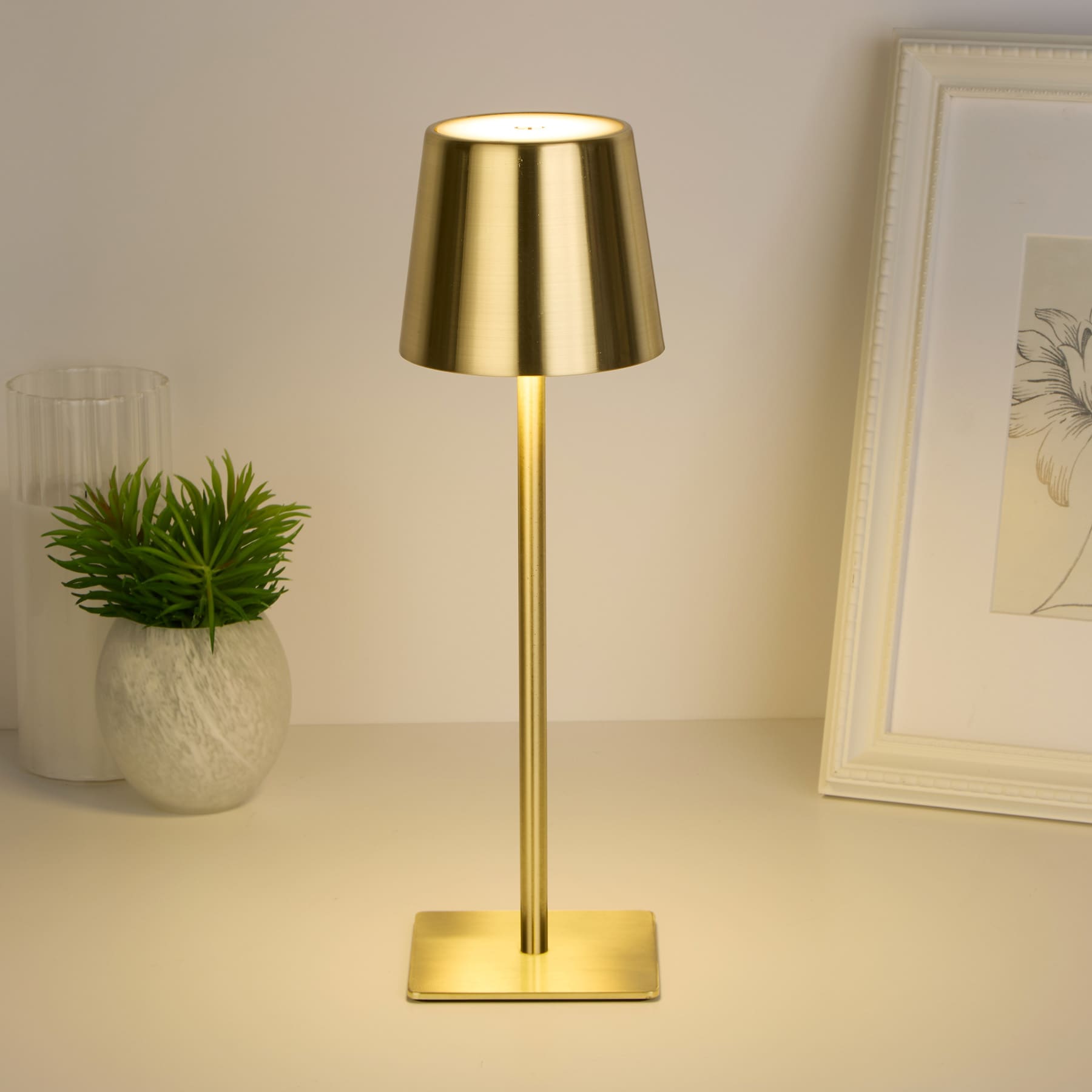 Gold Indoor & Outdoor USB Portable Rechargeable Lamp