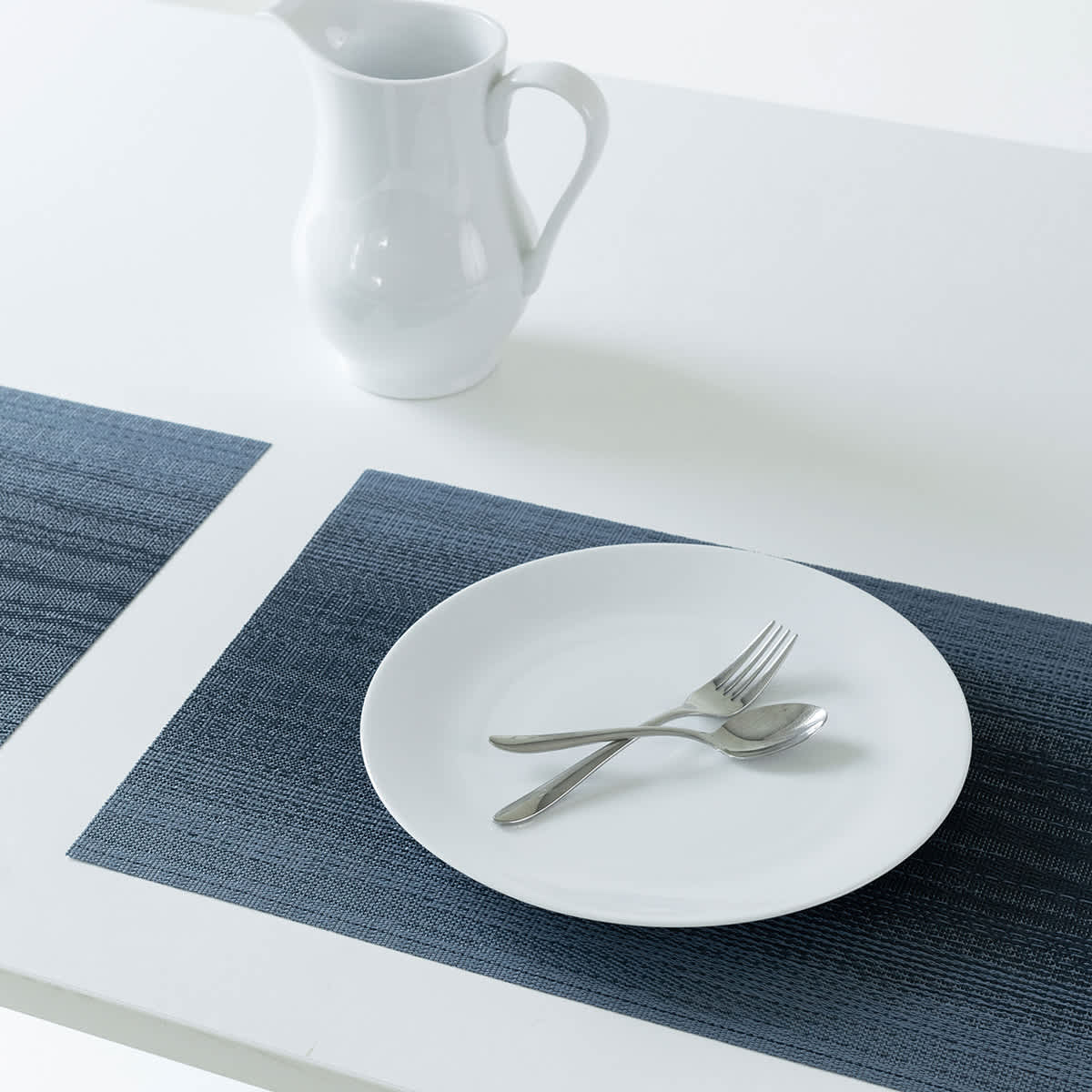 Set of 6 Otto Maritime Ombre Woven Vinyl Placemats, 13x18