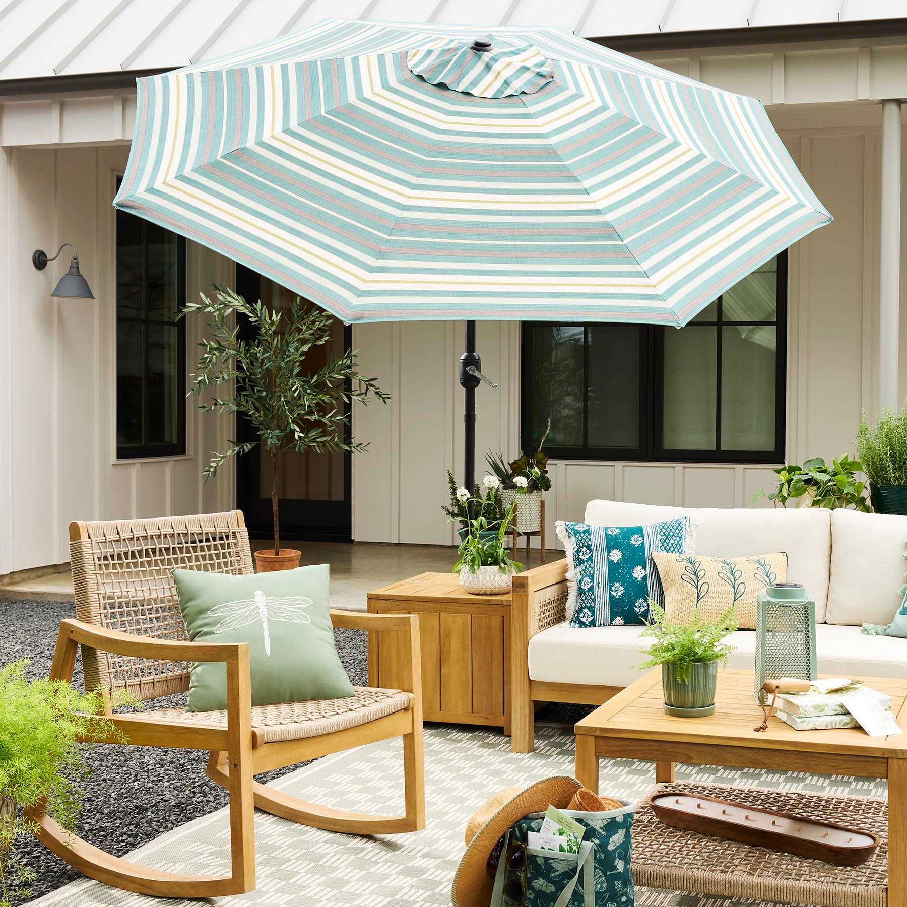 Honeybloom Forest Green Multi Stripe Crank & Tilt Round Patio Umbrella, 9'