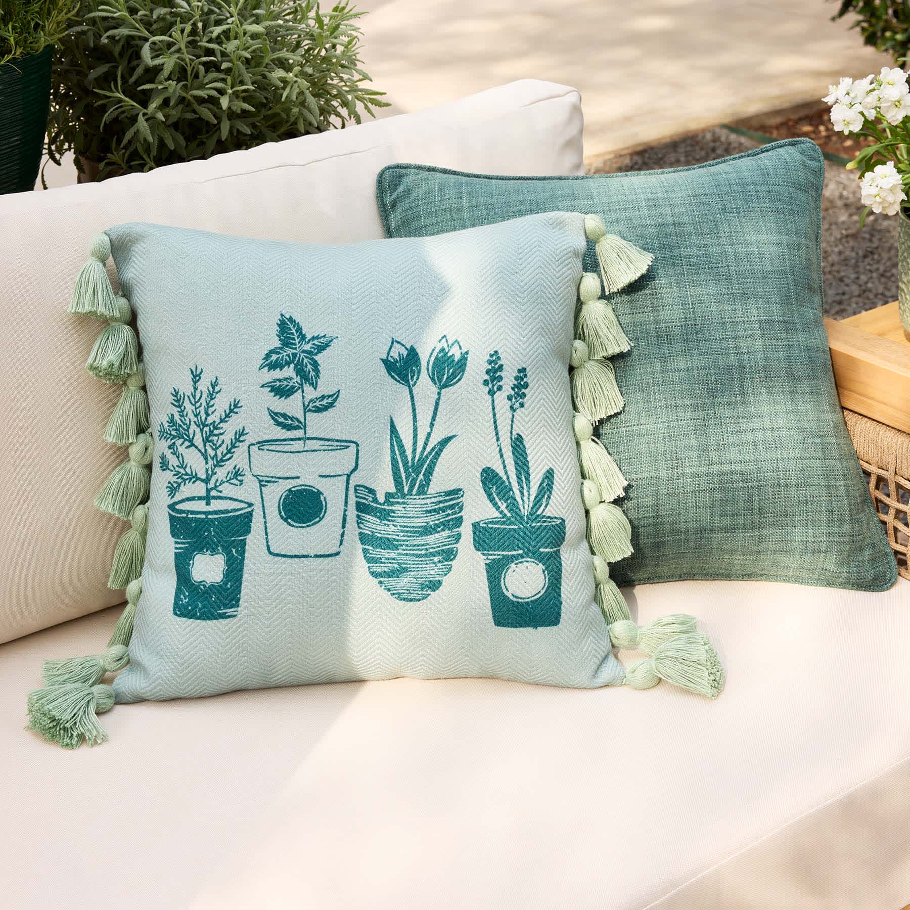Honeybloom Potted Plants Woven with Tassels Outdoor Throw Pillow, 18"