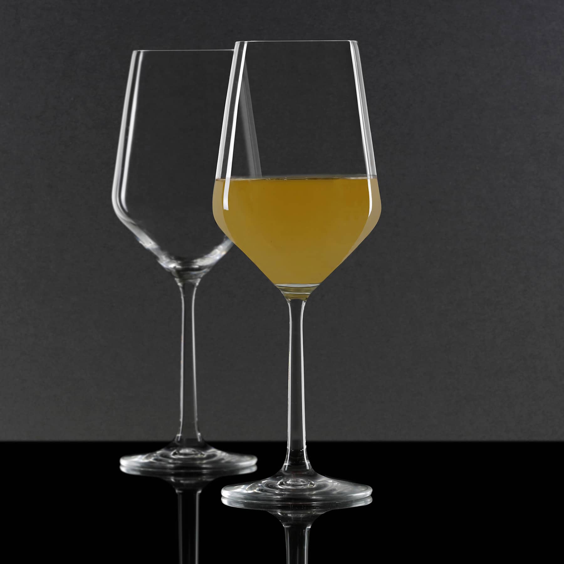 Set of 4 Chantal Coupe Goblet, 18oz