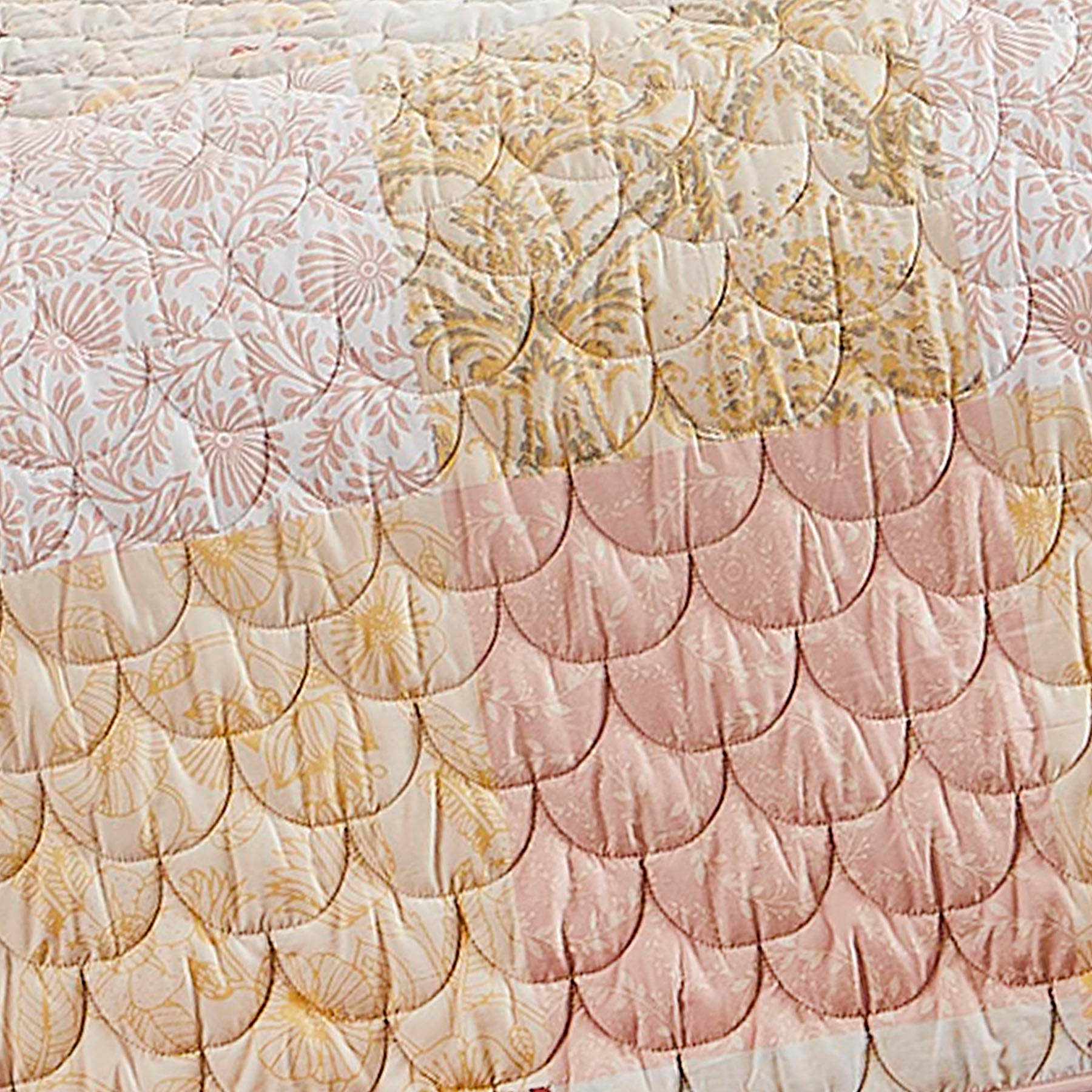 2-Piece Renee Multicolor Quilt Set, Twin/Twin XL