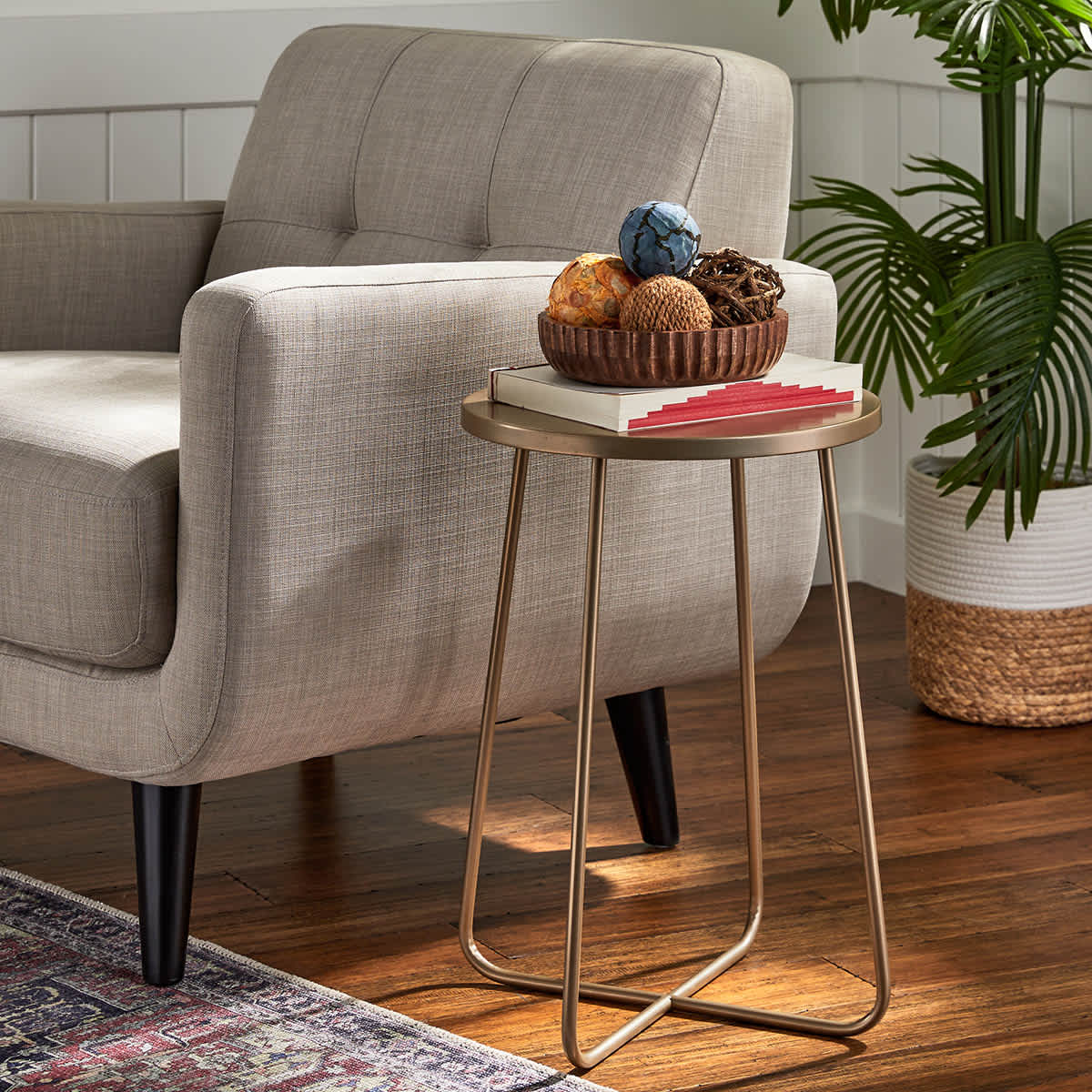 Levi Accent Table, Gold
