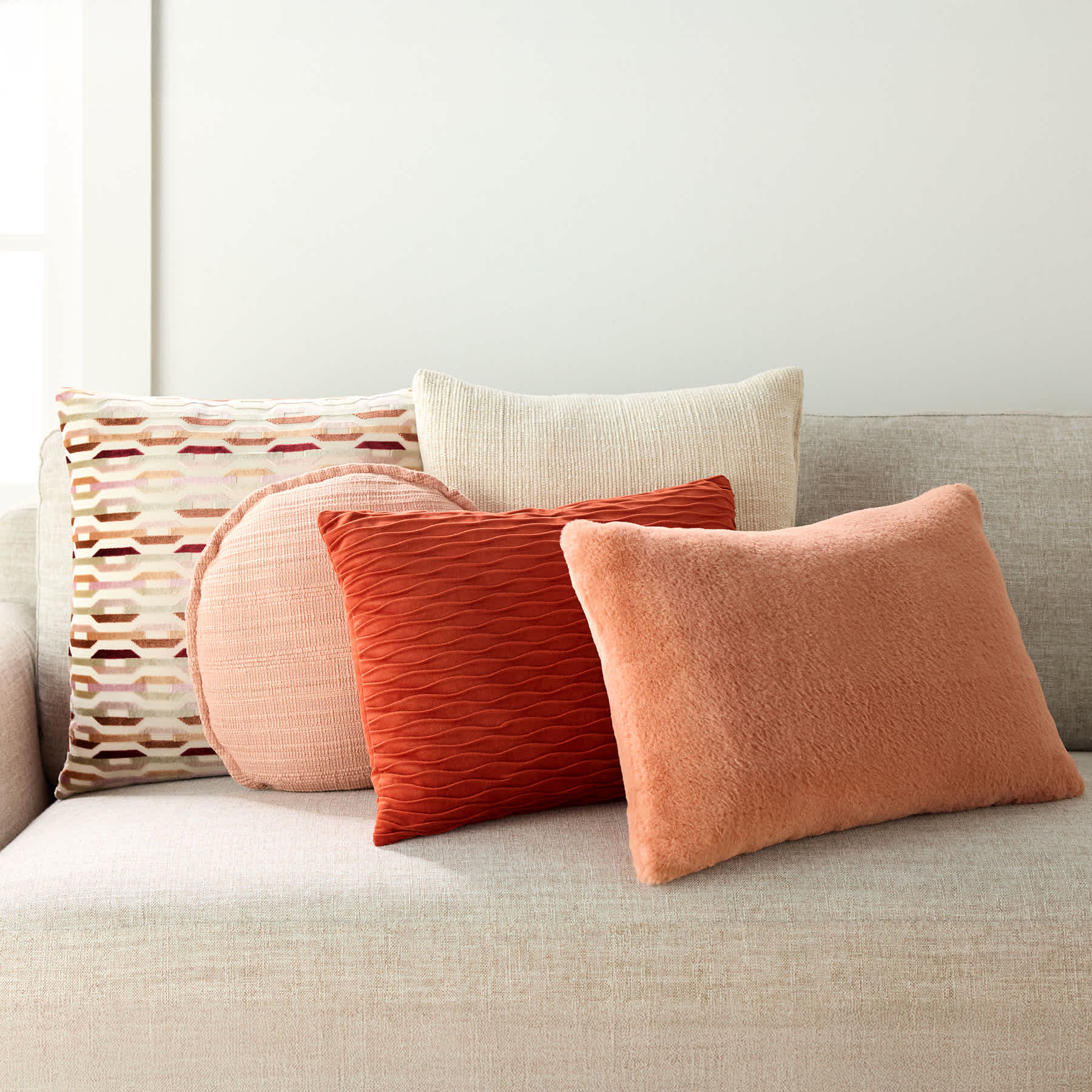 Honeybloom Pink Striped Slub Round Throw Pillow, 16"
