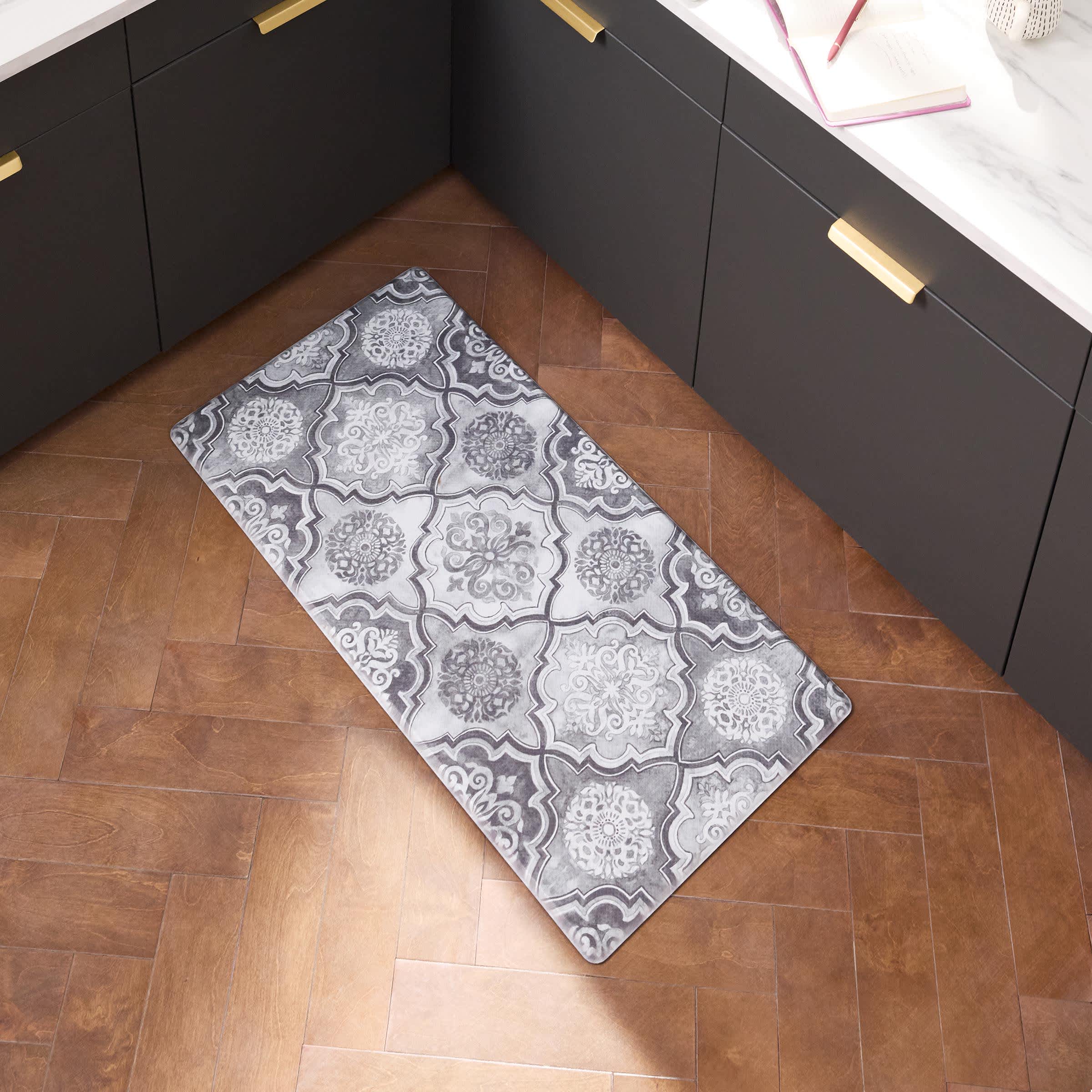 Cook N' Comfort Grey Medallion Anti-Fatigue Kitchen Mat, 20x39