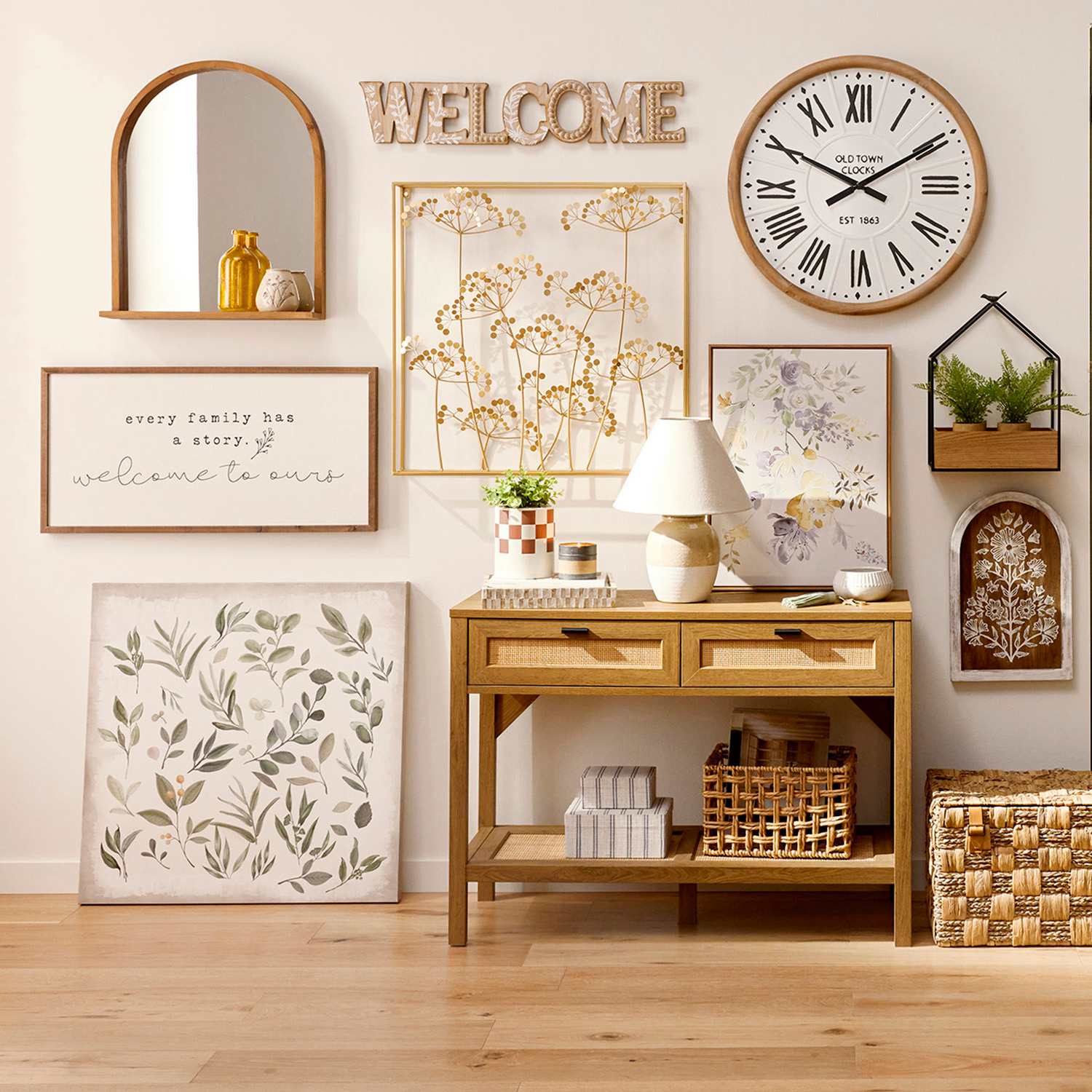 Honeybloom Arched Wooden Wall Mirror, 20x25