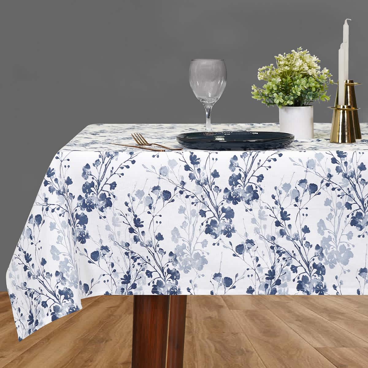 60X84 Blue Floral Print Tablecloth