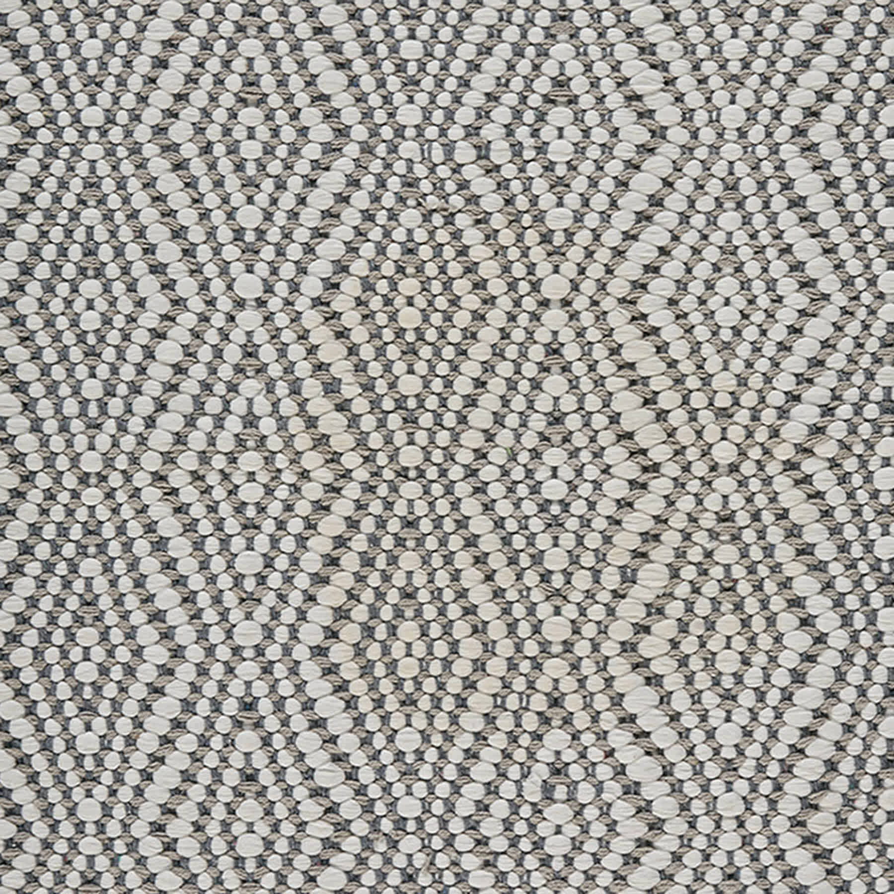 Light Grey & White Diamond Design Accent Rug, 20x34