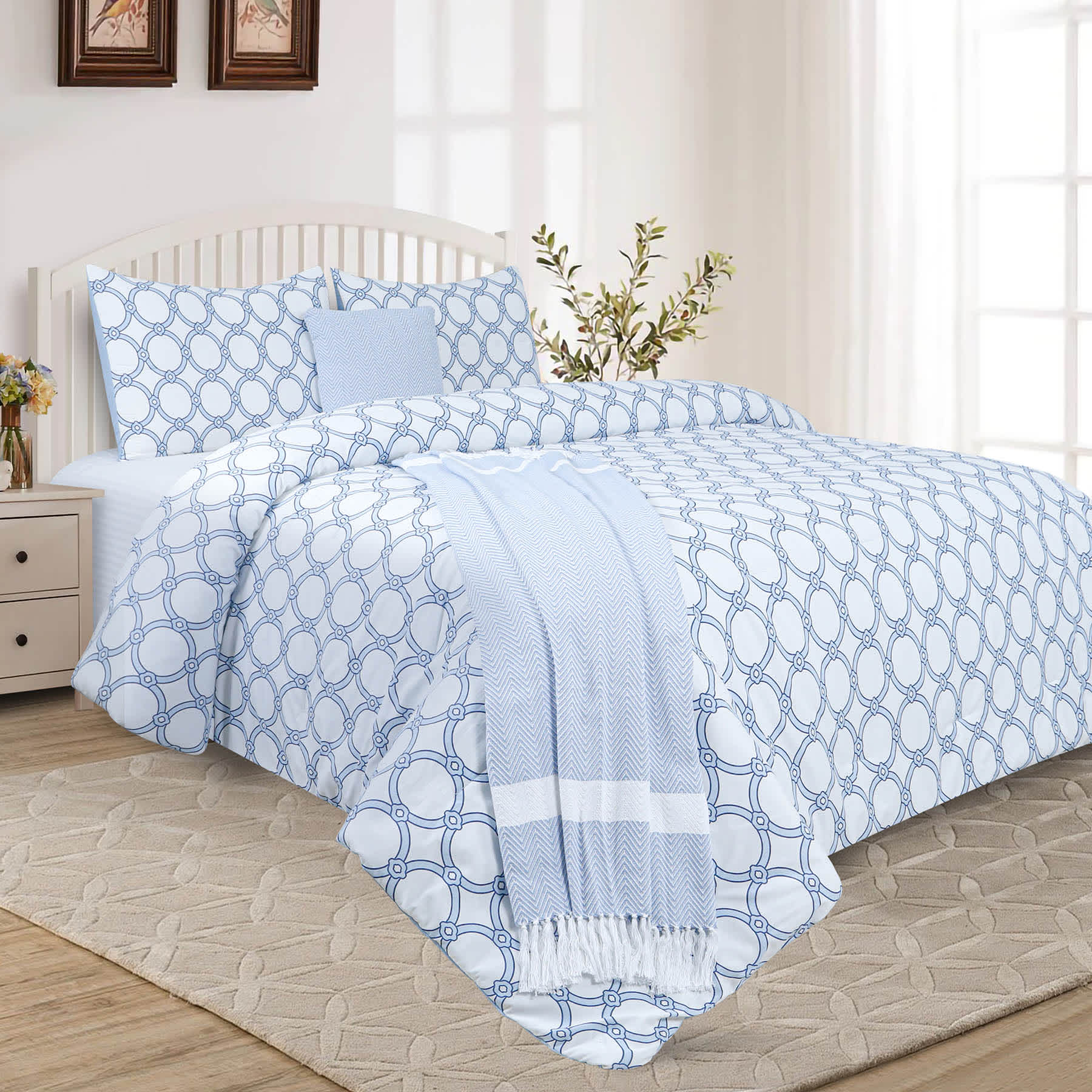 Providence 5-Piece Printed Link Trellis Comforter Set, Full/Queen