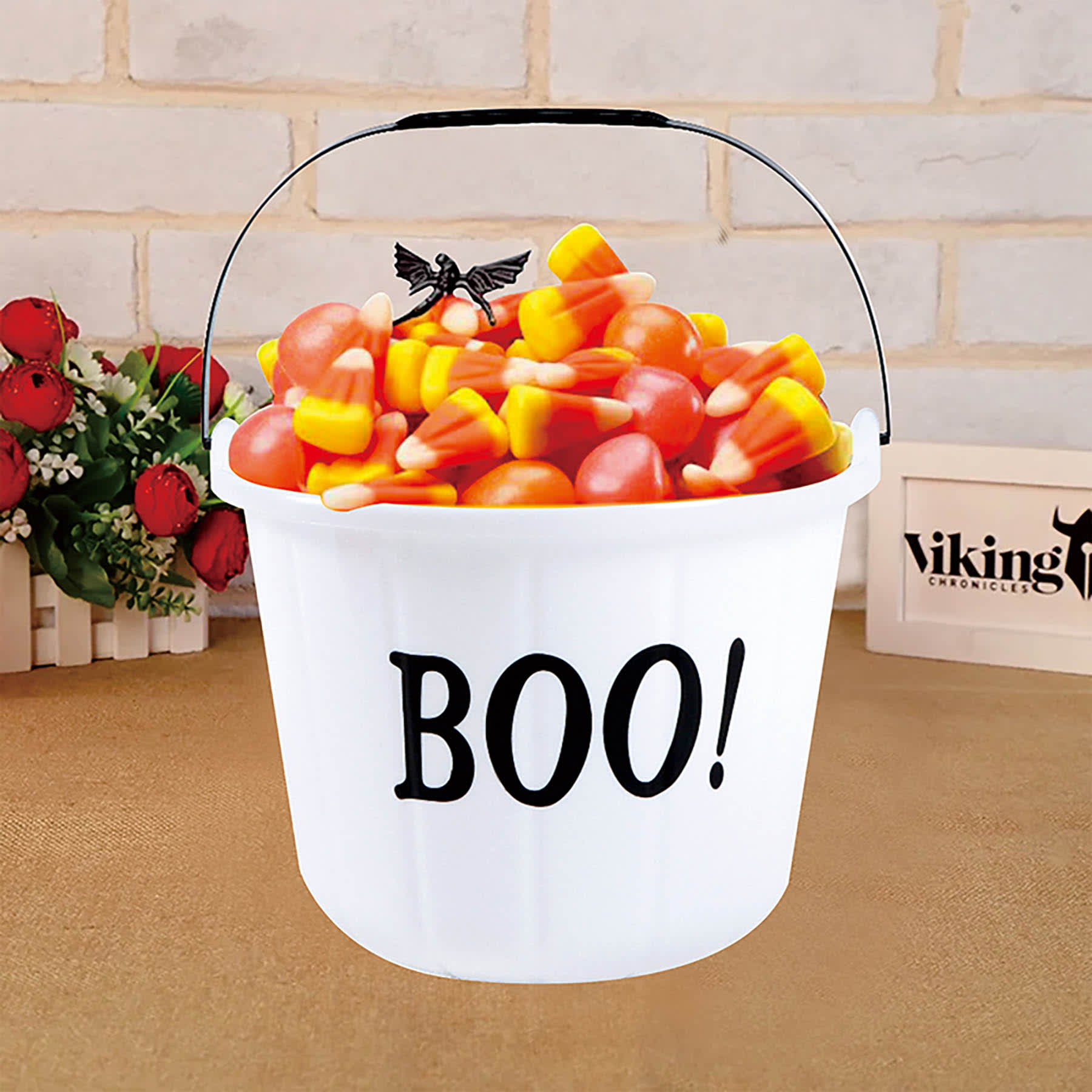 White Boo Bucket