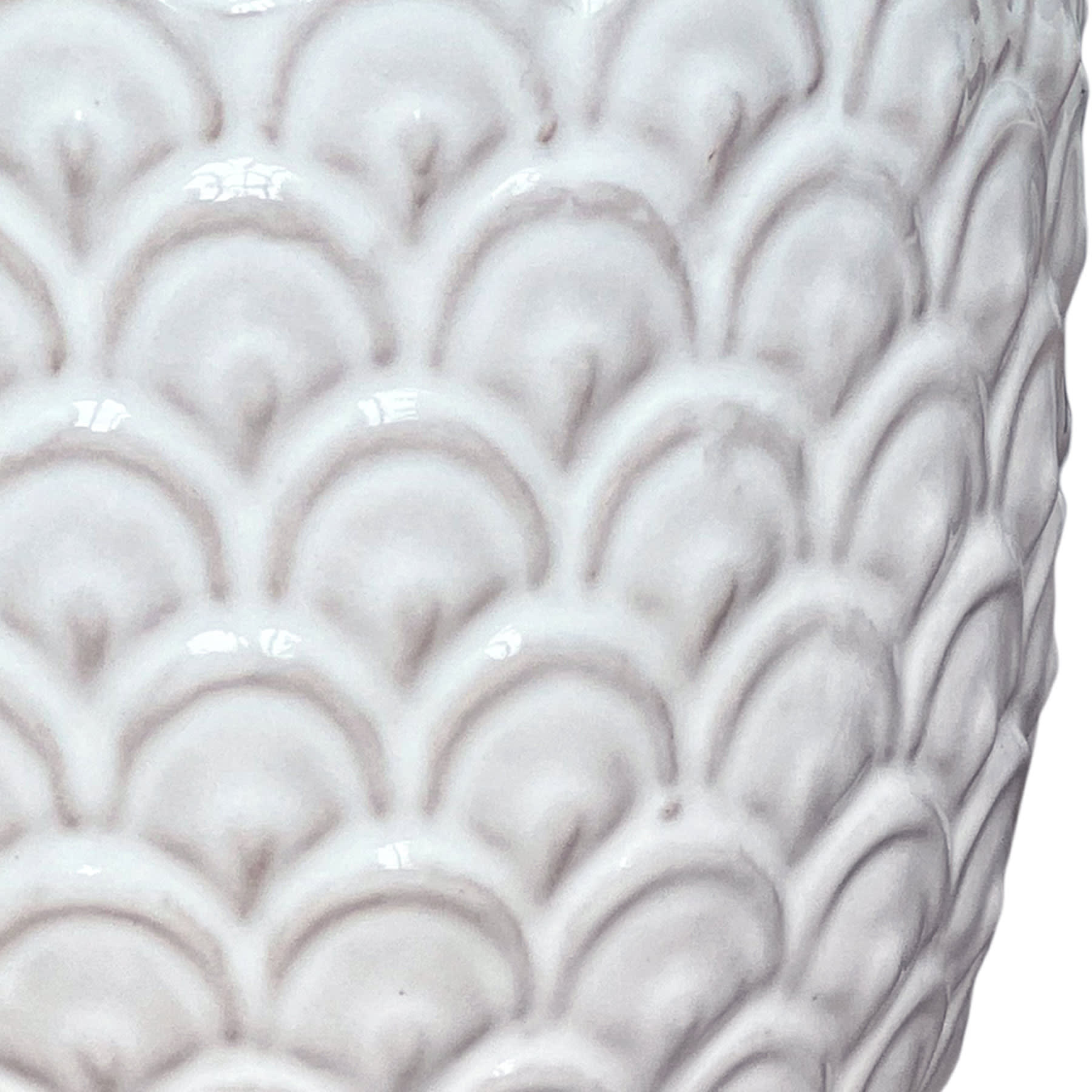Indoor White Scalloped Planter, Medium