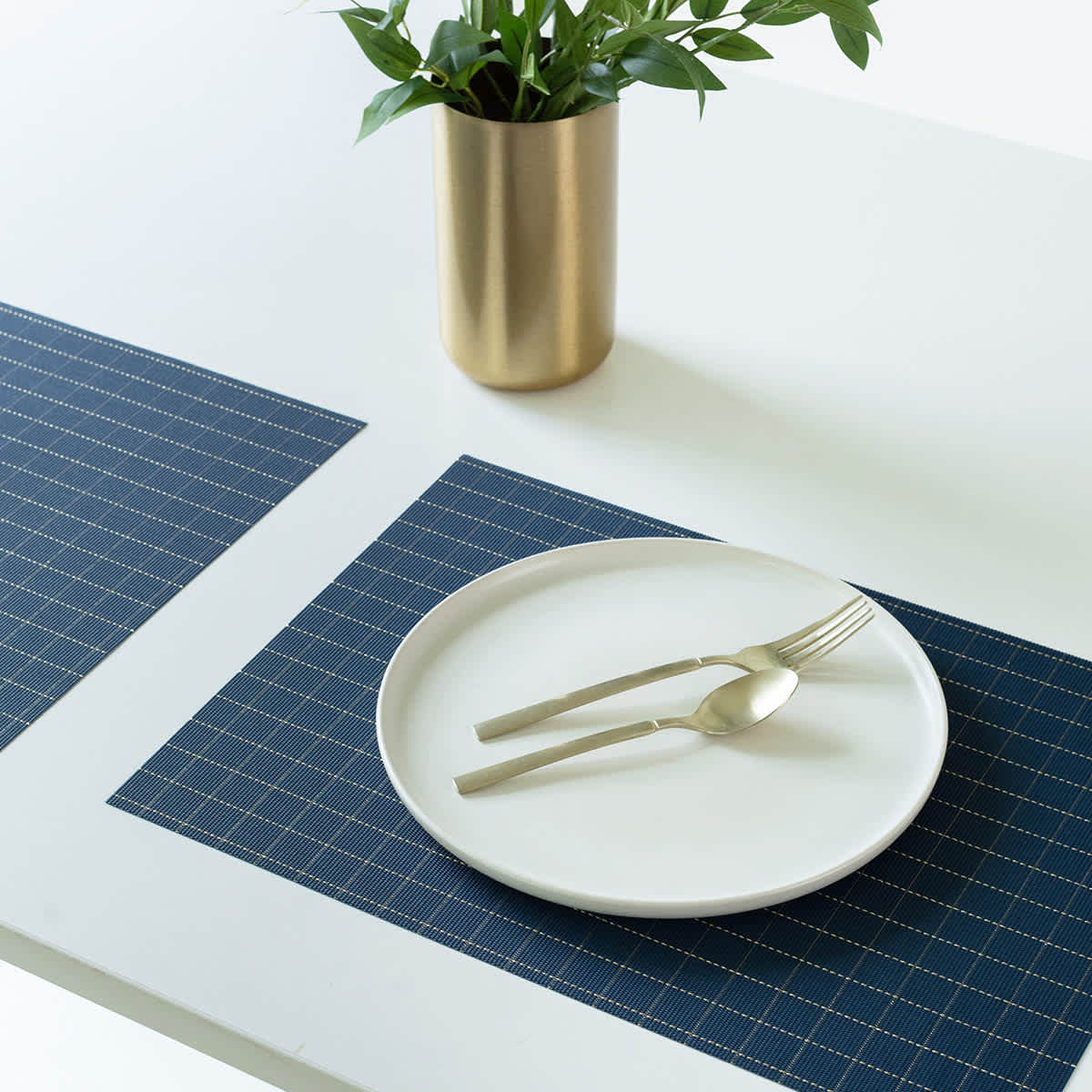 Set of 6 Lexington Navy & Gold Woven Vinyl Placemats, 13x18