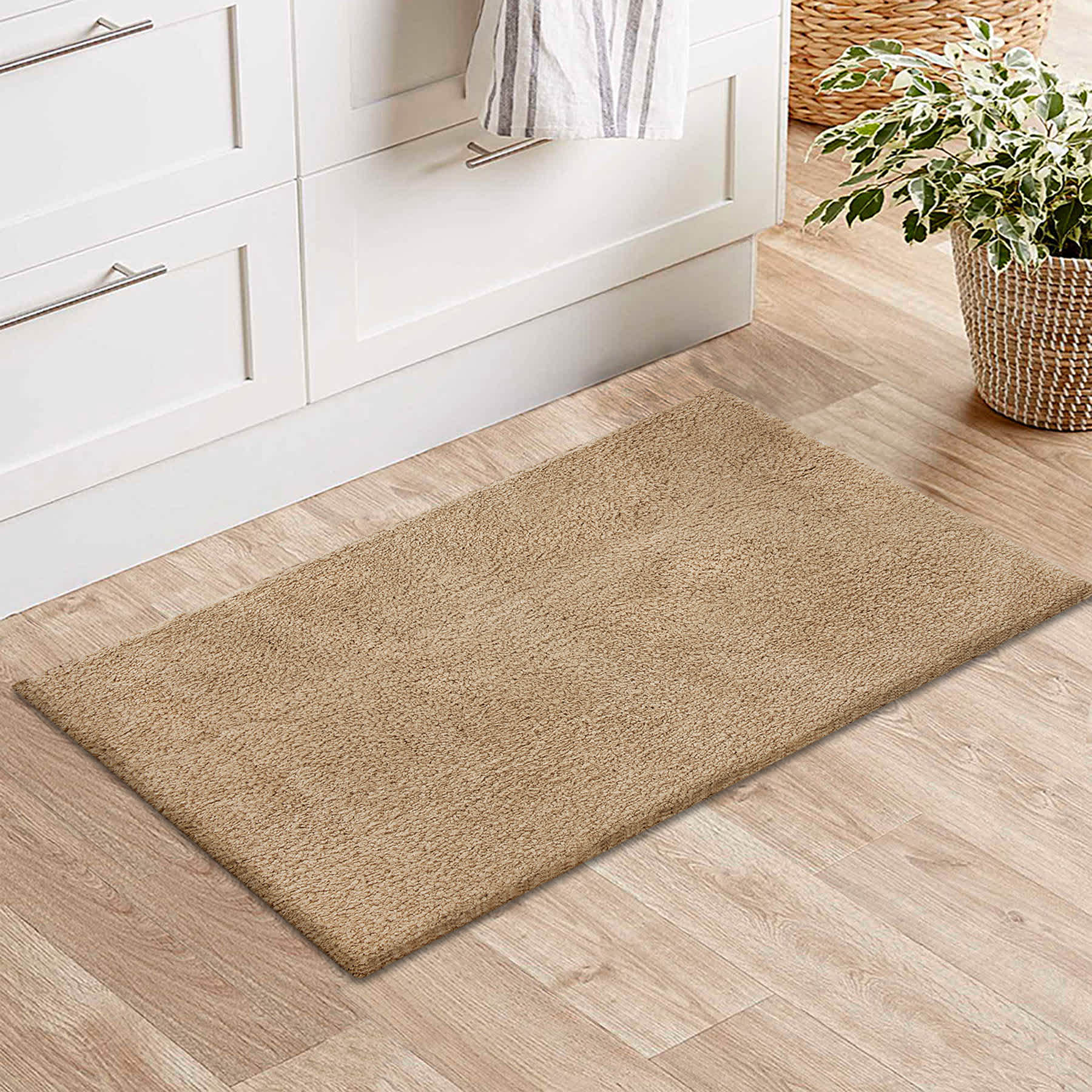 (C205) Kodiak Neutral Shag Accent Rug, 3x5