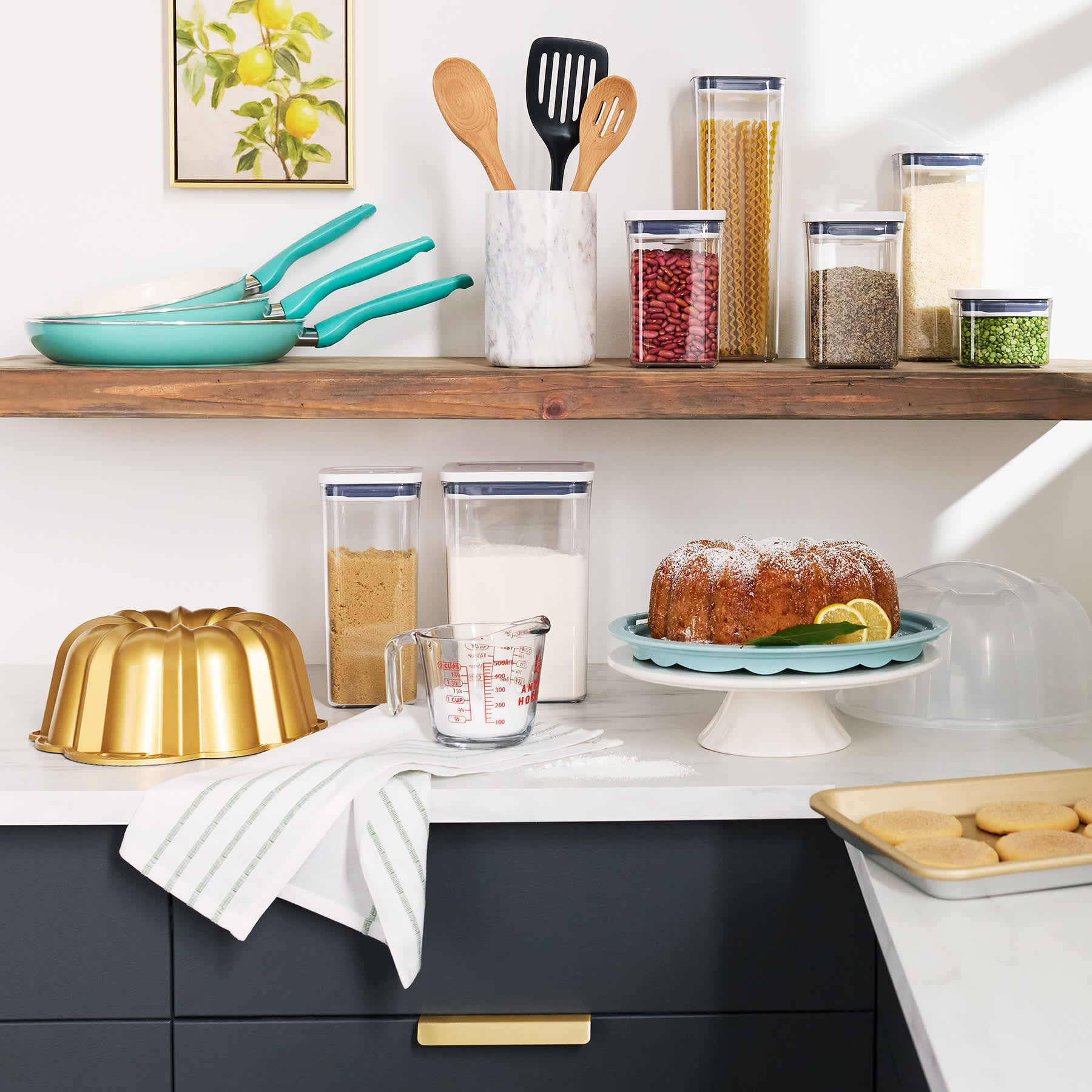 Nordic Ware Translucent Cake Keeper
