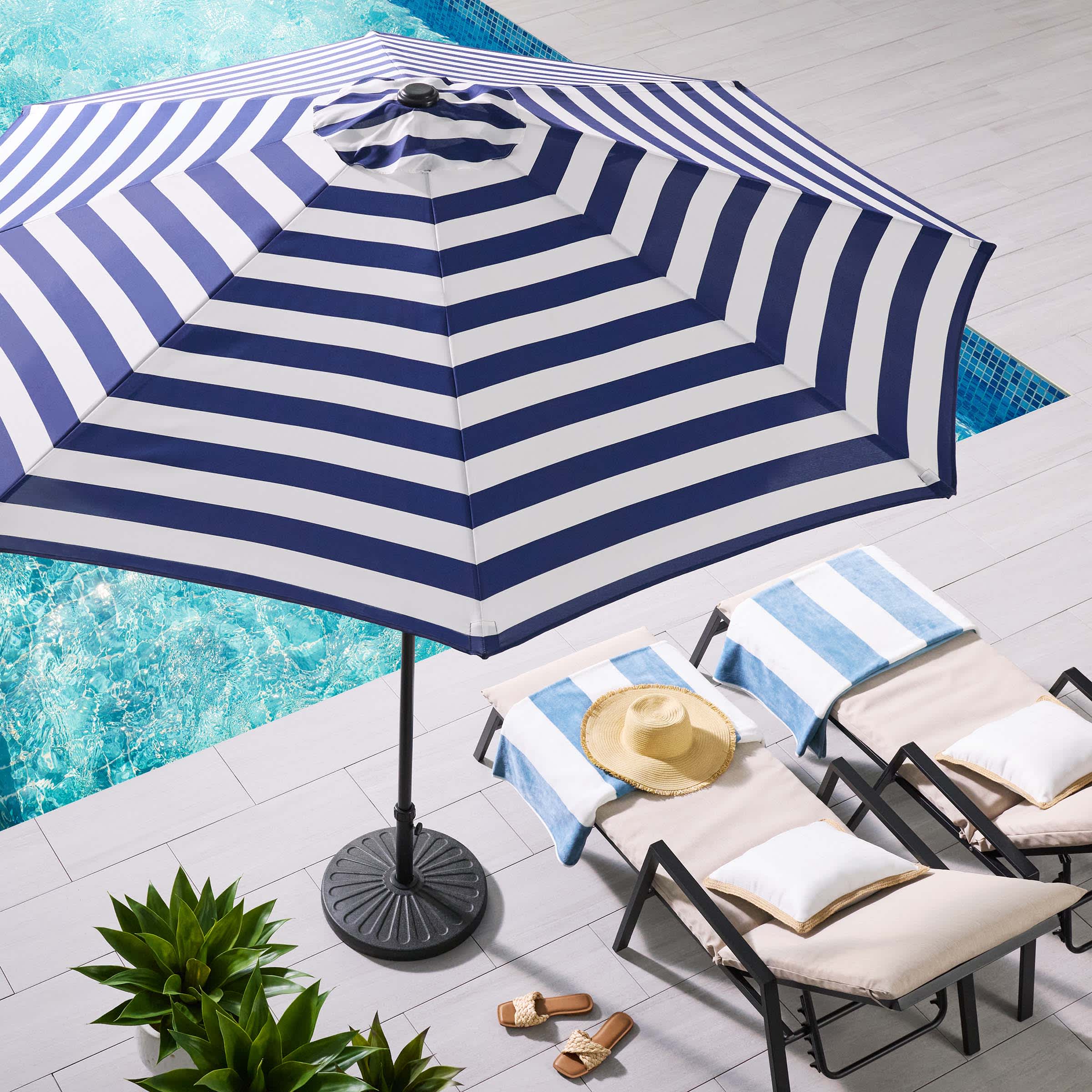 Navy Blue Awning Striped Crank & Tilt Round Patio Umbrella, 9'