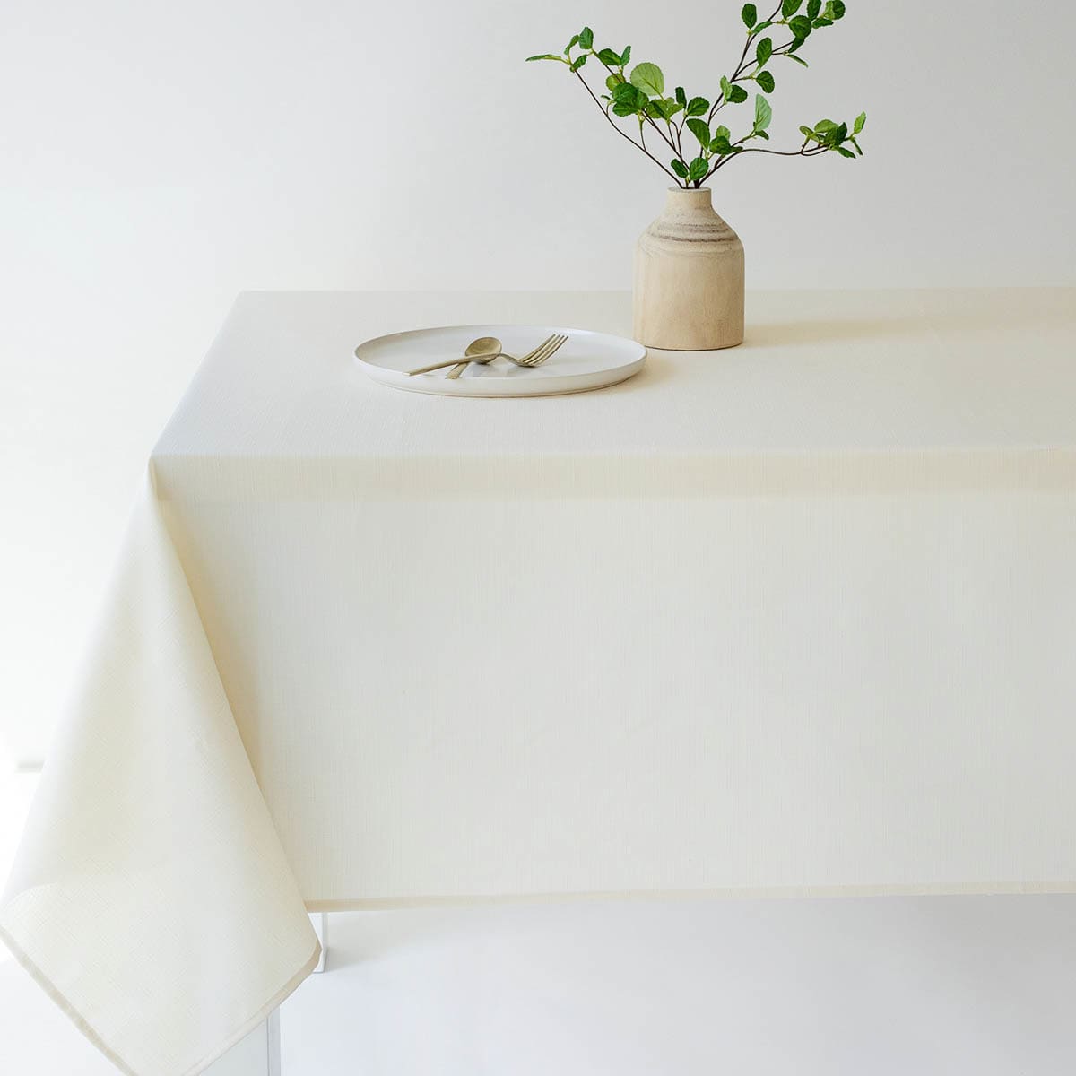 Basics Solid Ivory Tablecloth, 60x104