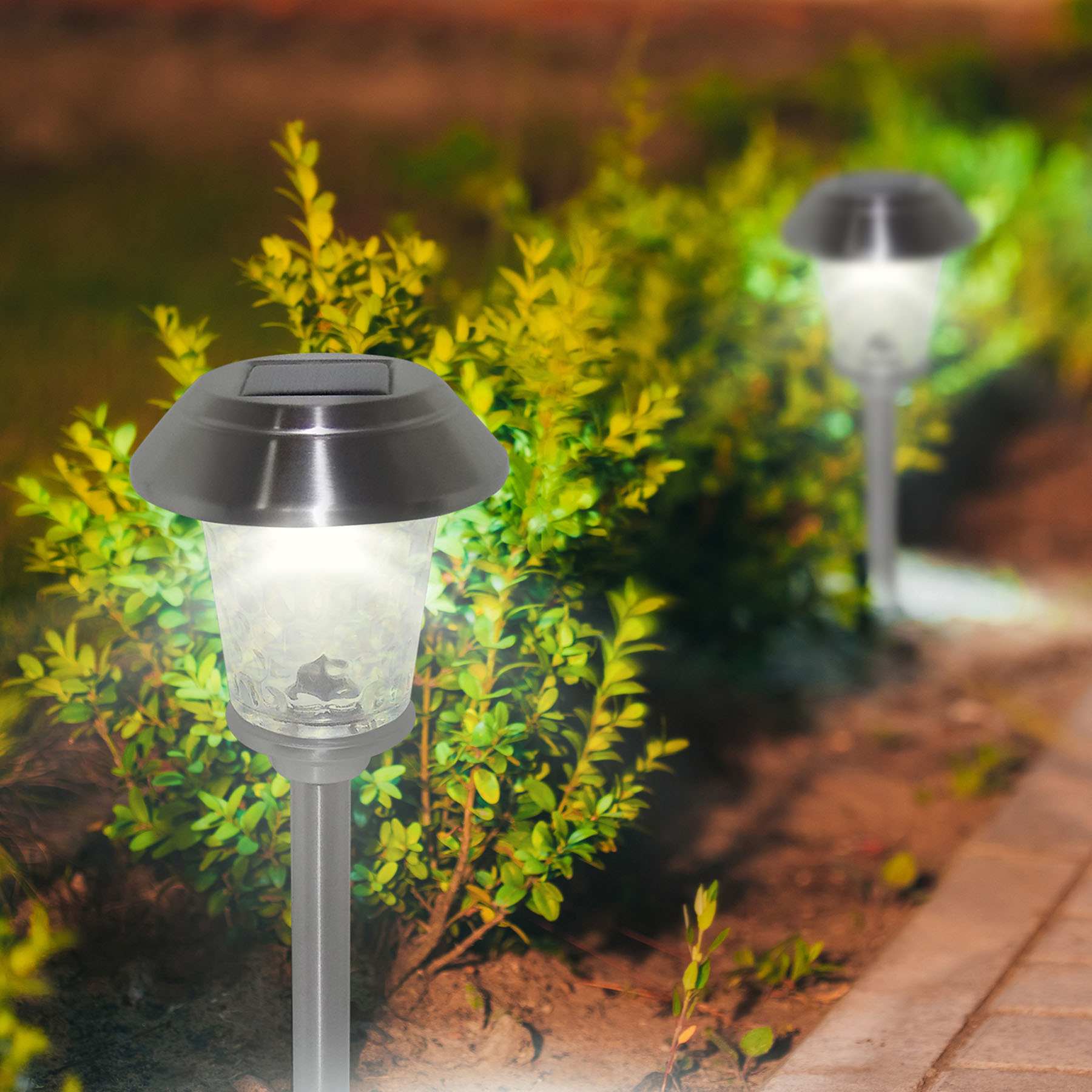 5-Lumen Solar Silver Dotted Glass Pathway Light