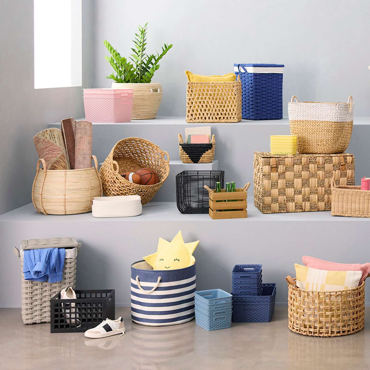 Honeybloom Natural Wooden Storage Basket, Small
