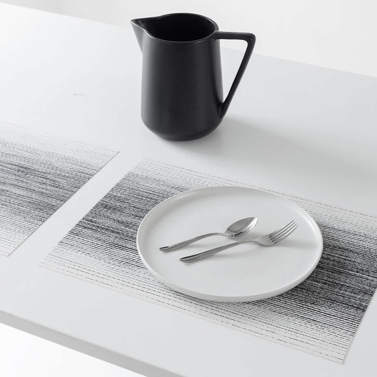Set of 6 Otto Black Ombre Woven Vinyl Placemats, 13x18