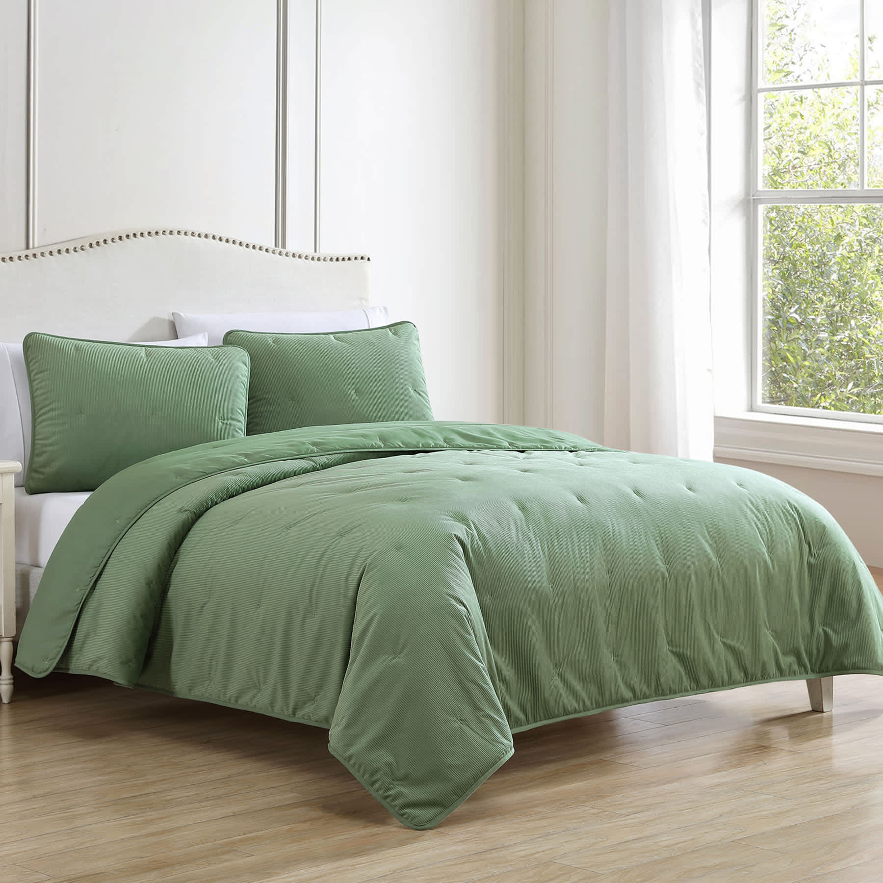 2-Piece Green Tacked Corduroy Comforter Set, Twin/Twin XL