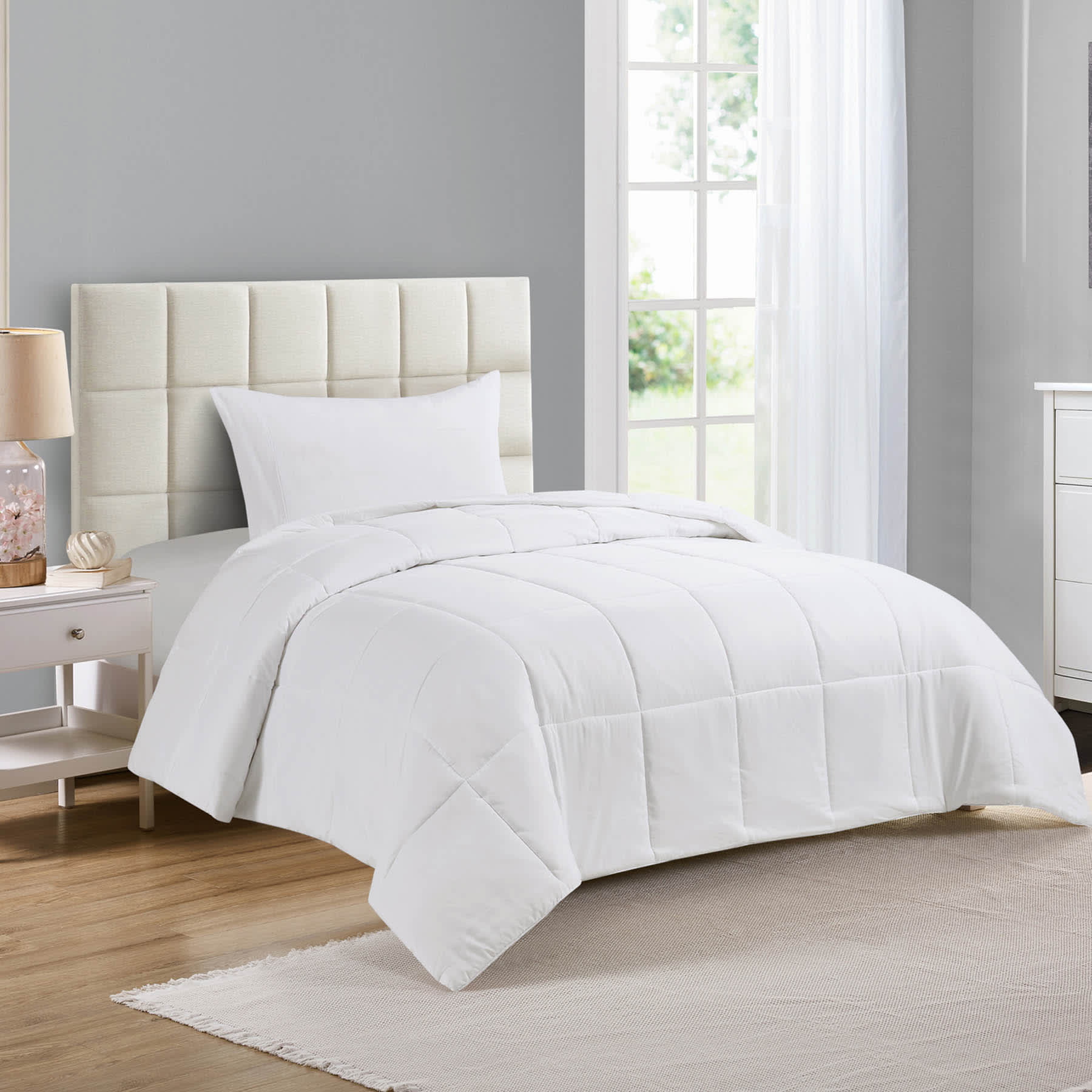 Essential Down Comforter, Twin/Twin XL