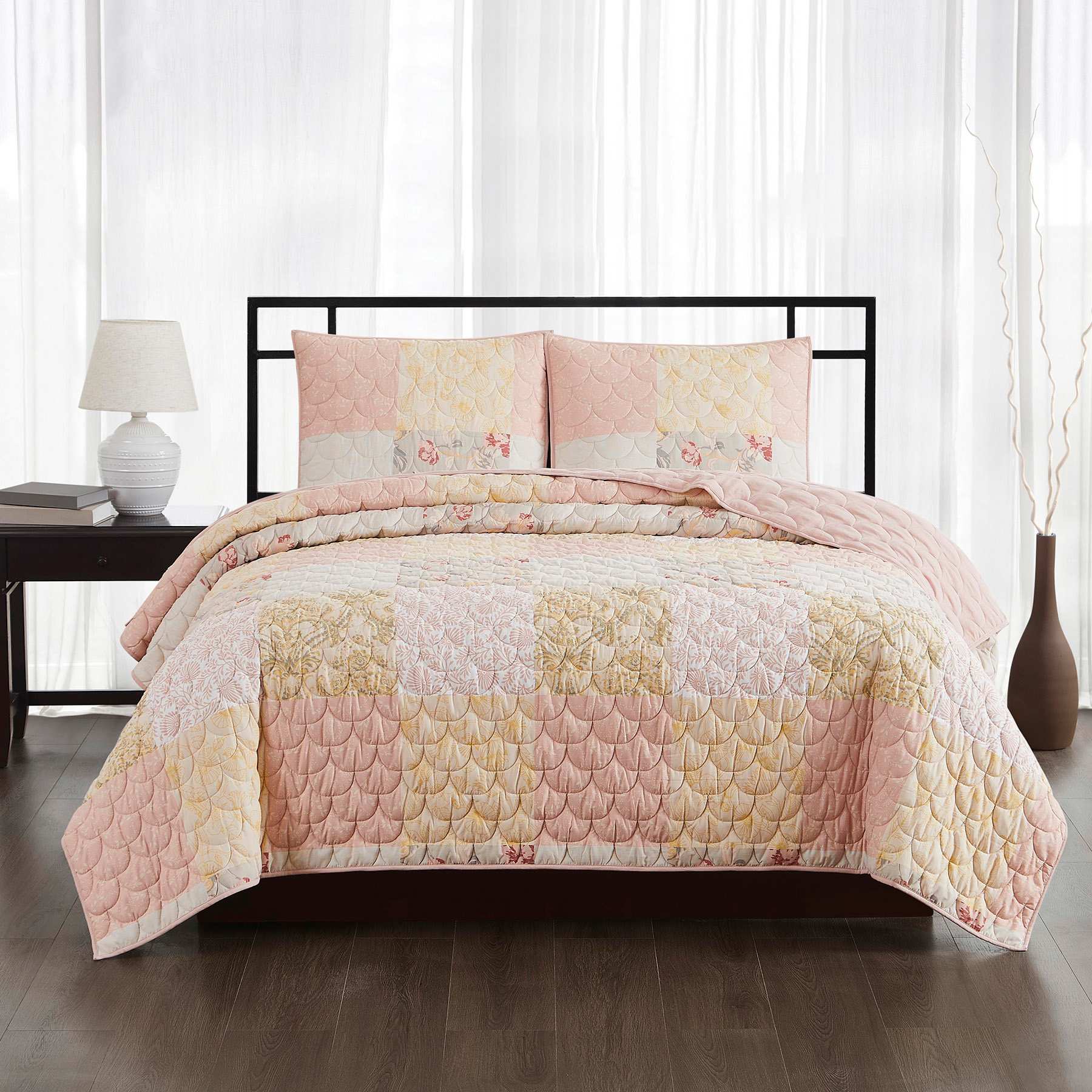 3-Piece Renee Multicolor Quilt Set, Full/Queen