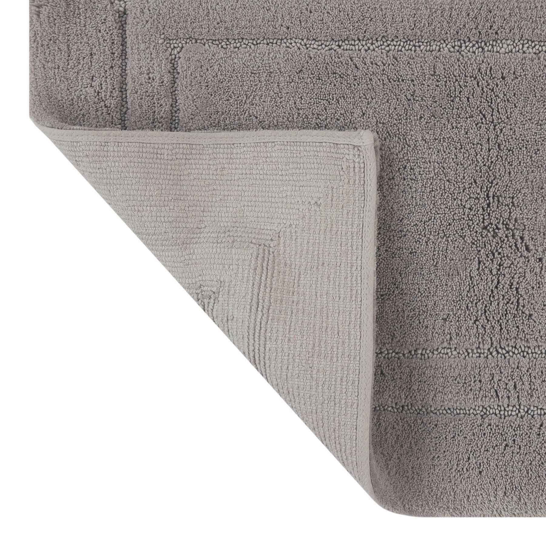 Honeybloom Tufted Racetrack Dark Grey Bath Rug, 17x24