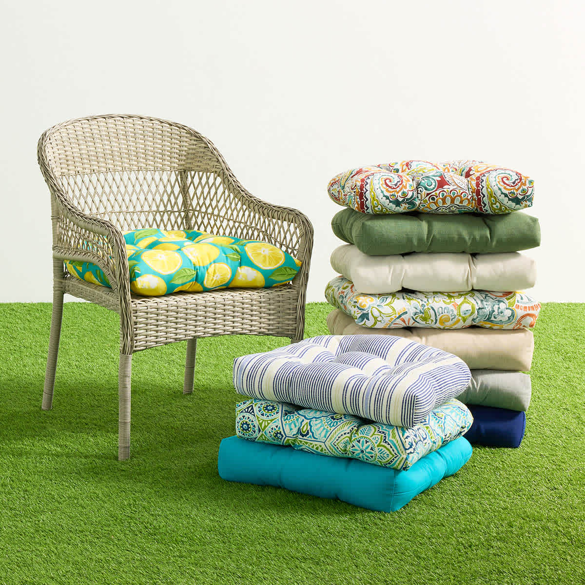 Teal & Lemon Outdoor Wicker Seat Cushion