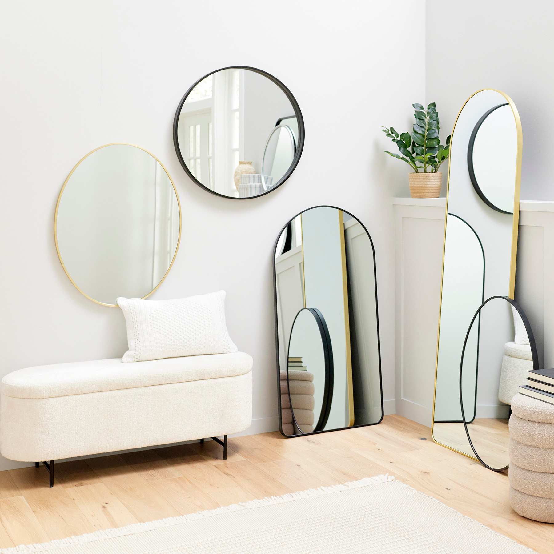 Black Arch Leaner Mirror, 24x48