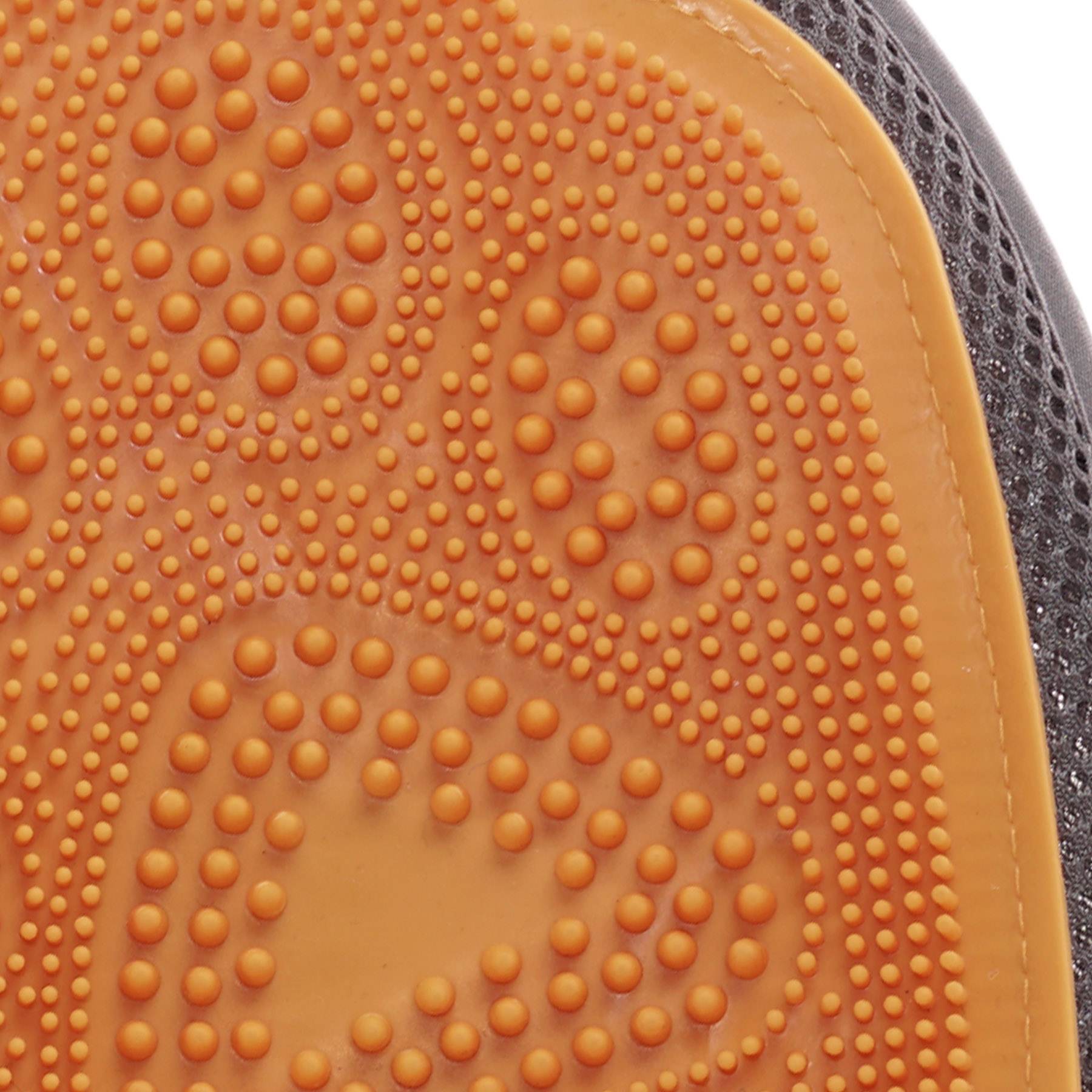 Dual Purpose Grooming Mitt