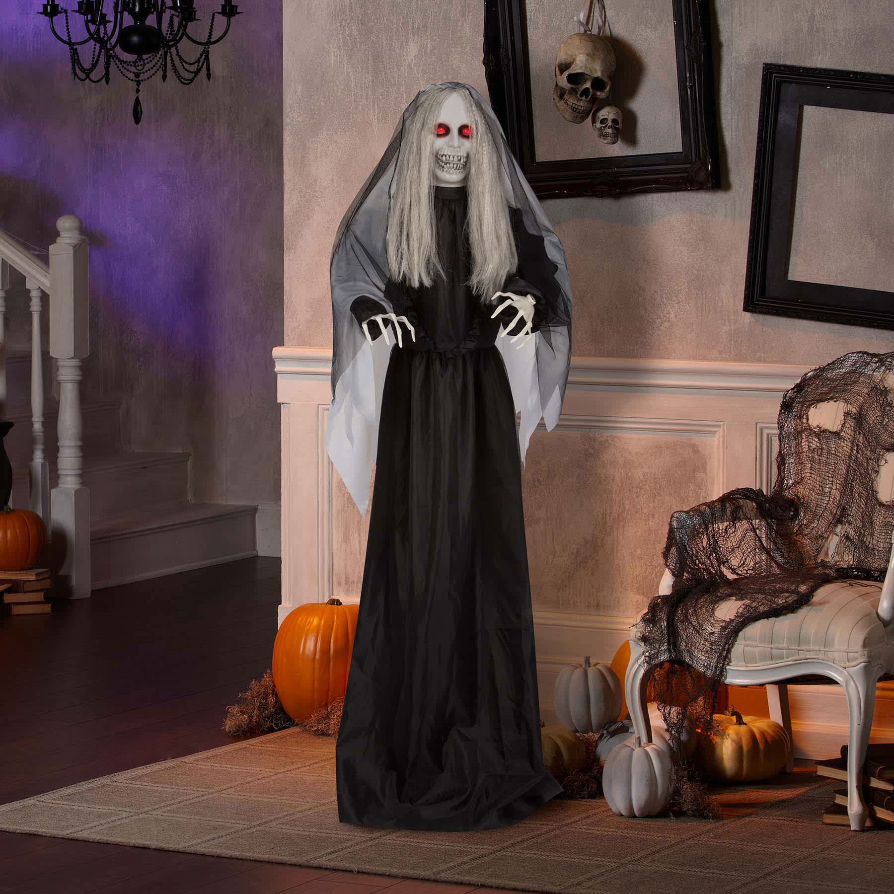 Pop-Up Creepy Woman Animatronic, 5'