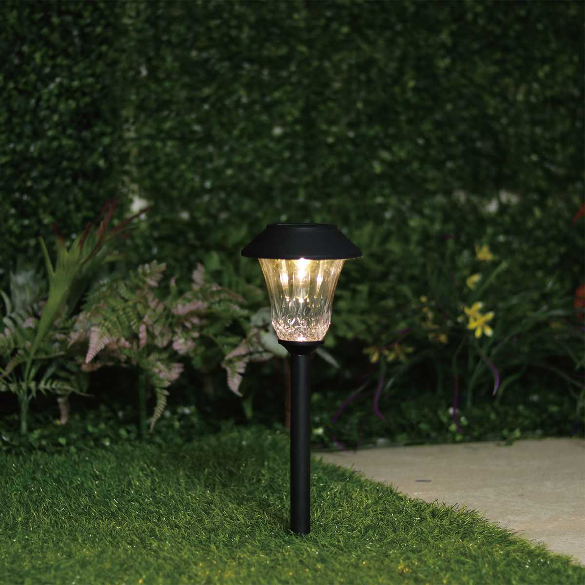 5-Lumen Solar Black Lennon Pathway Light