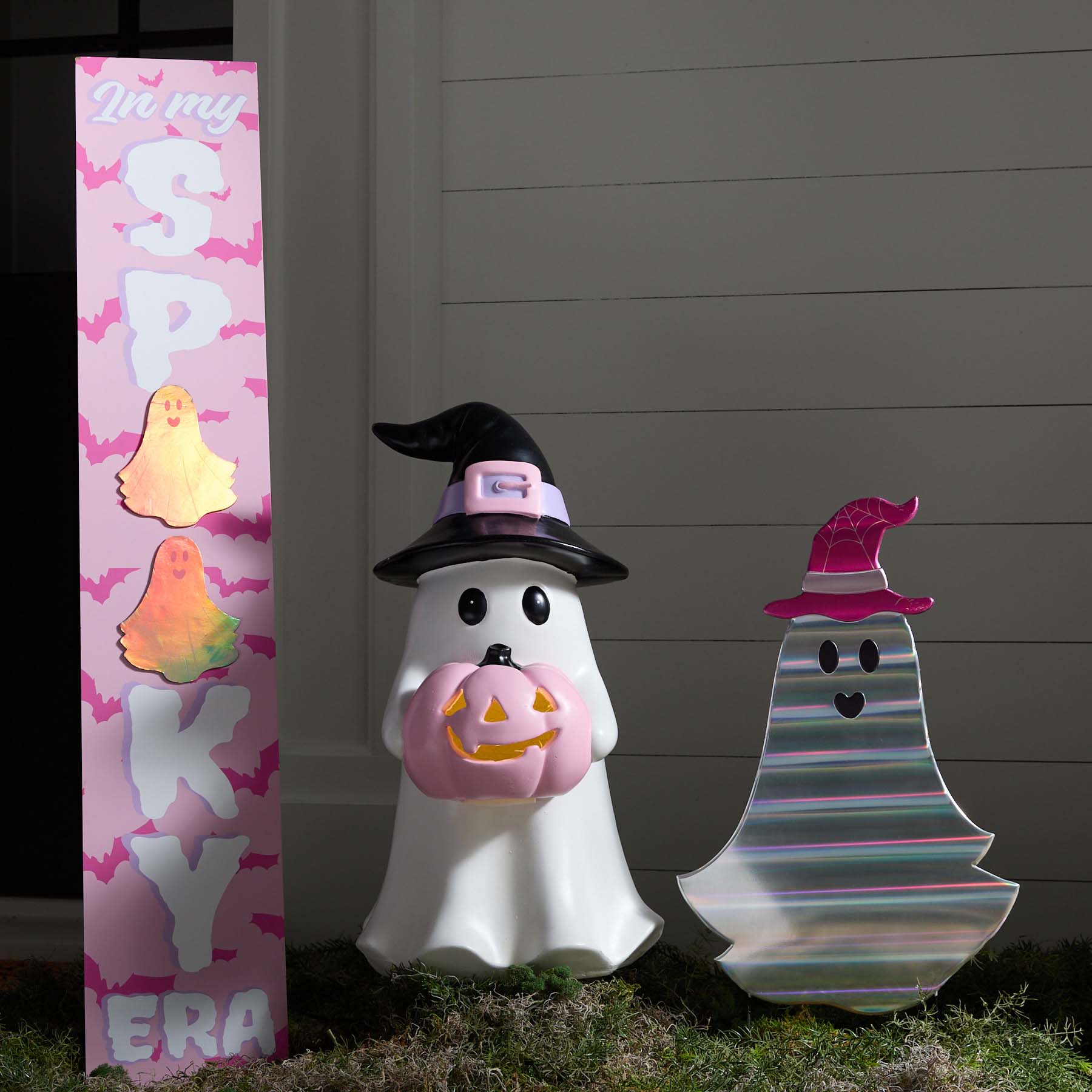 Hey Boo! Iridescent Ghost Yardstake, 27"