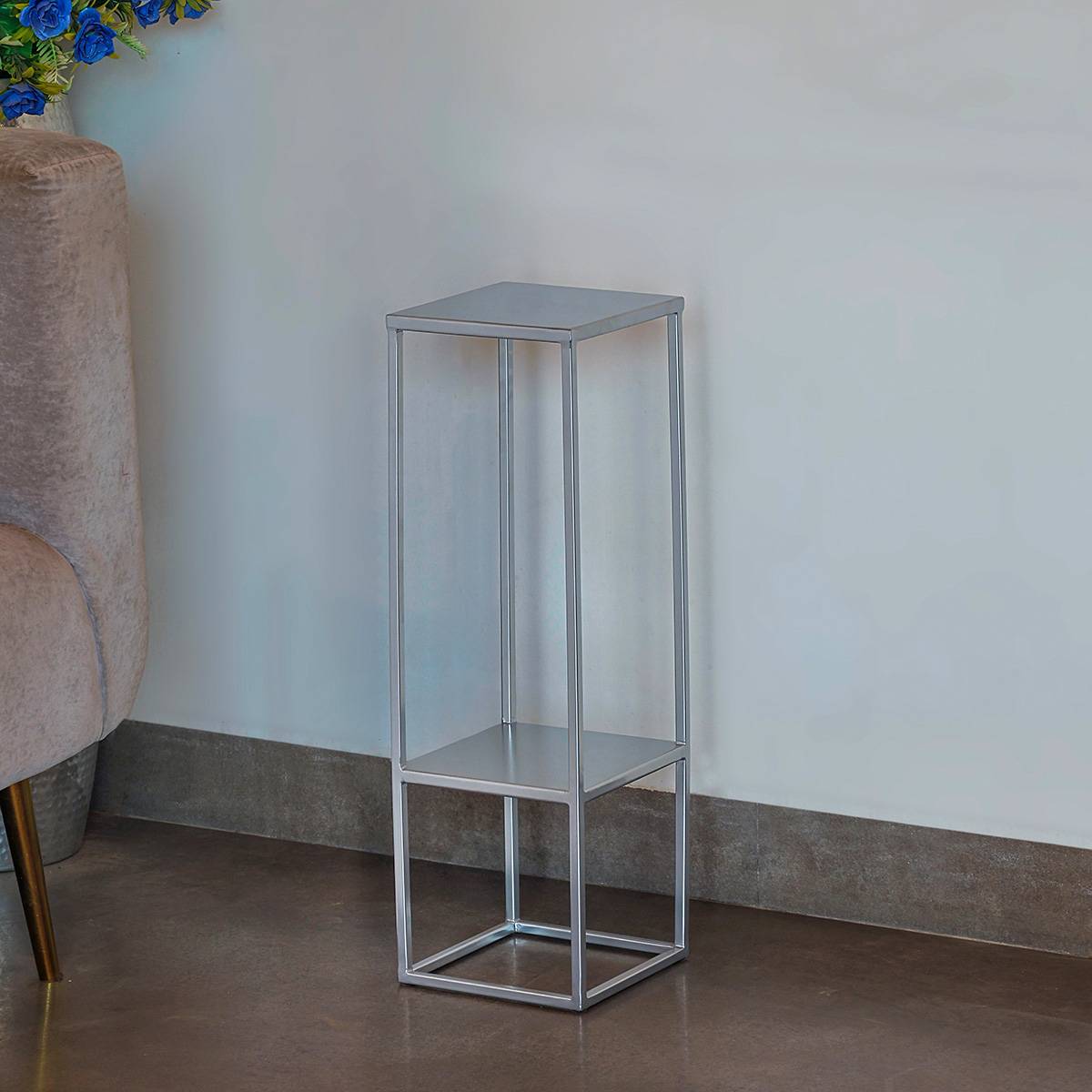 Silver Iron Metal Riser, 23"