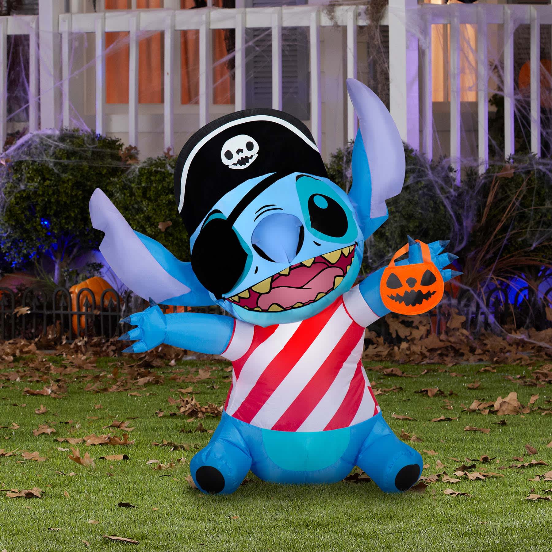 Pirate Stitch Halloween Inflatable, 3'