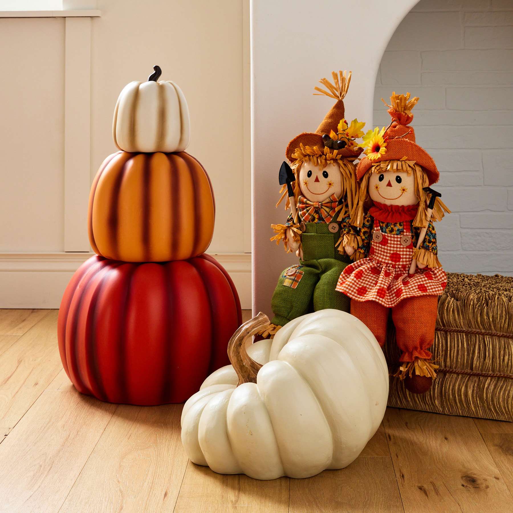 White Irregular Pumpkin, 15.8"