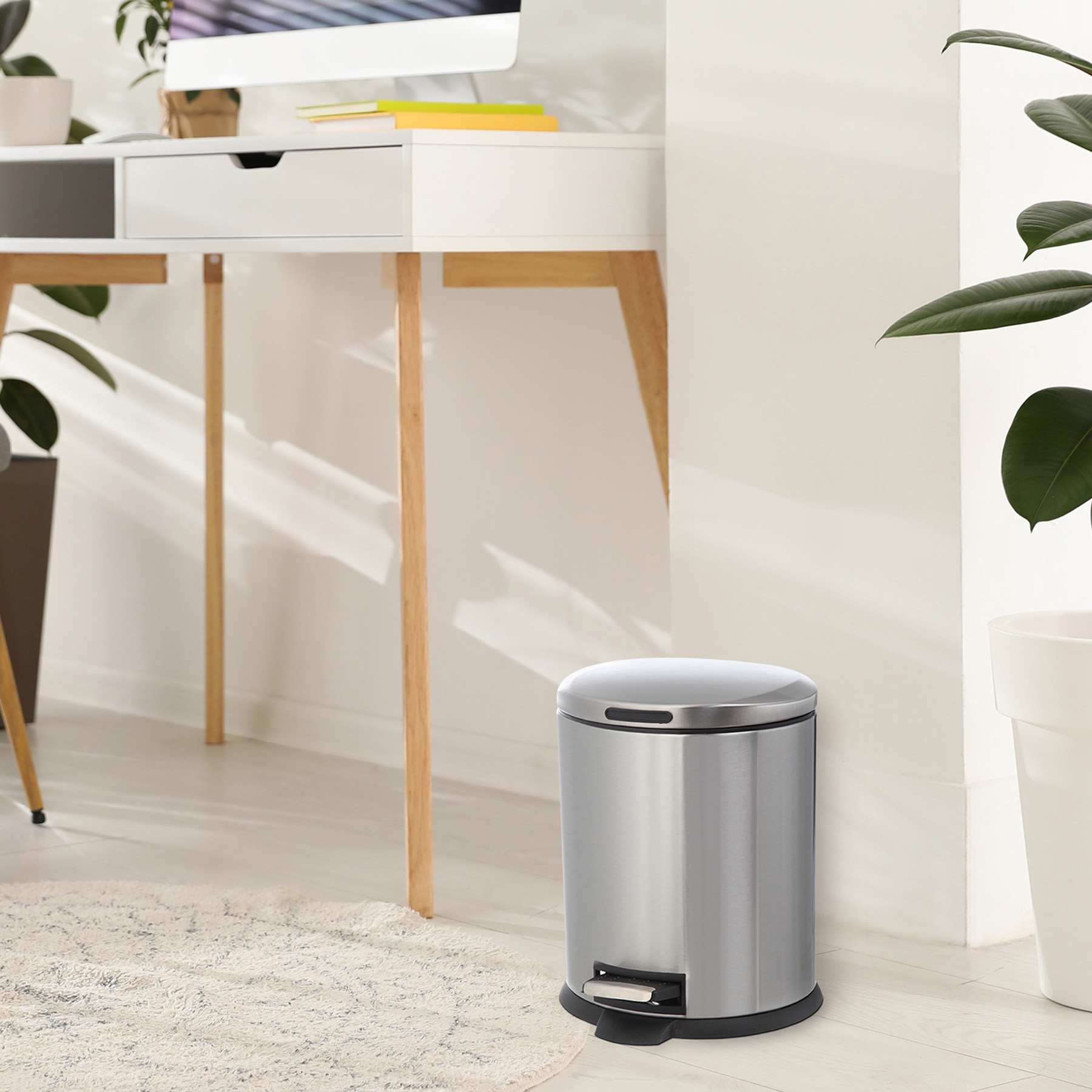 Oval Stainless Steel Pedal Trash Can, 5l