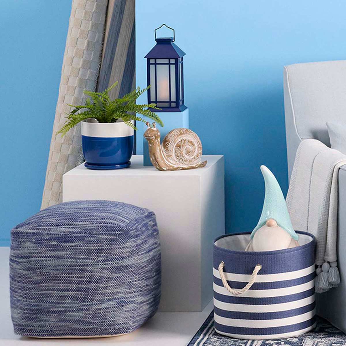 Ty Pennington Brayden Pouf, Blue