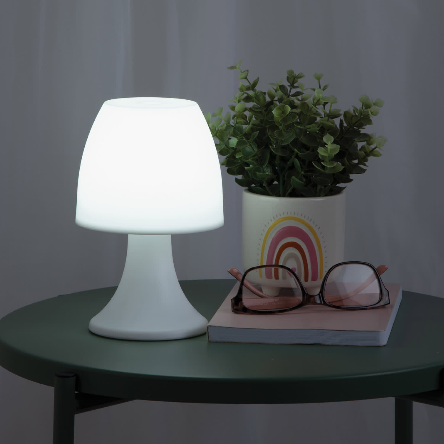 White Mini Mushroom Lamp, 7.8"